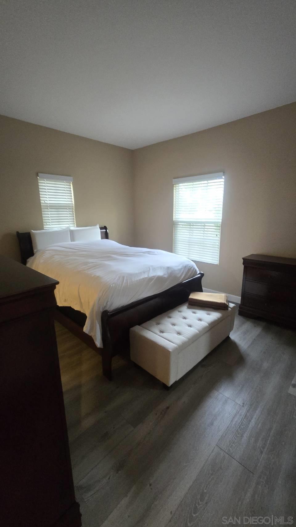 Detail Gallery Image 29 of 35 For Mykonos Ln, San Diego,  CA 92130 - 2 Beds | 2/1 Baths