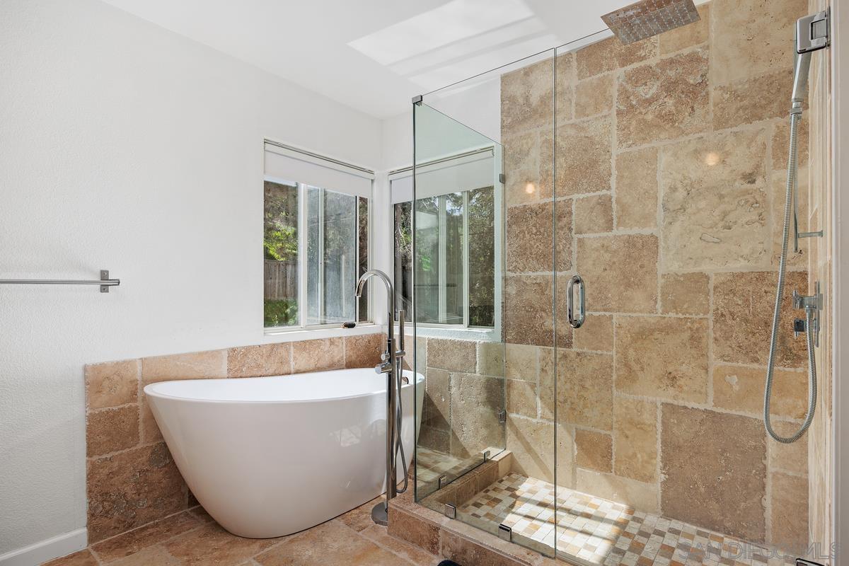 Detail Gallery Image 22 of 34 For 1607  via Otano, Oceanside,  CA 92056 - 4 Beds | 2/1 Baths