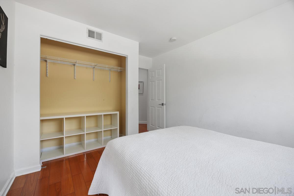 Detail Gallery Image 25 of 34 For 1607  via Otano, Oceanside,  CA 92056 - 4 Beds | 2/1 Baths