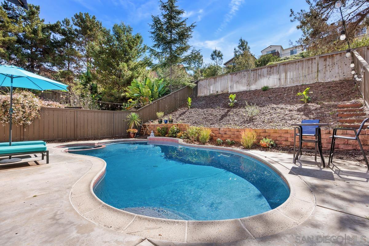 Detail Gallery Image 30 of 34 For 1607  via Otano, Oceanside,  CA 92056 - 4 Beds | 2/1 Baths