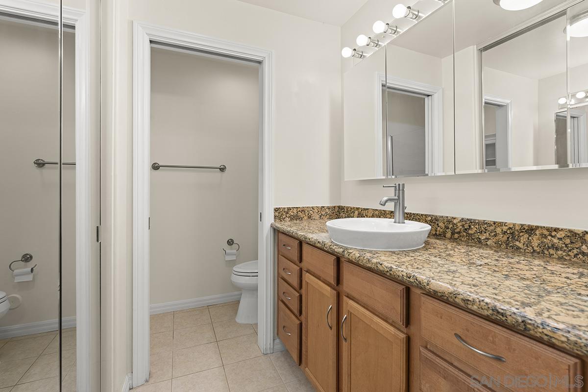 Detail Gallery Image 16 of 35 For 5252  Balboa Arms  #120,  San Diego,  CA 92117 - 2 Beds | 2 Baths