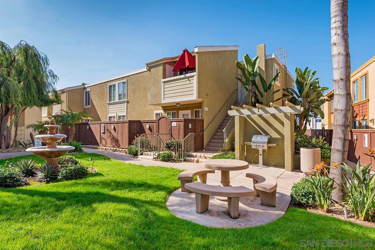 Detail Gallery Image 24 of 35 For 5252  Balboa Arms  #120,  San Diego,  CA 92117 - 2 Beds | 2 Baths