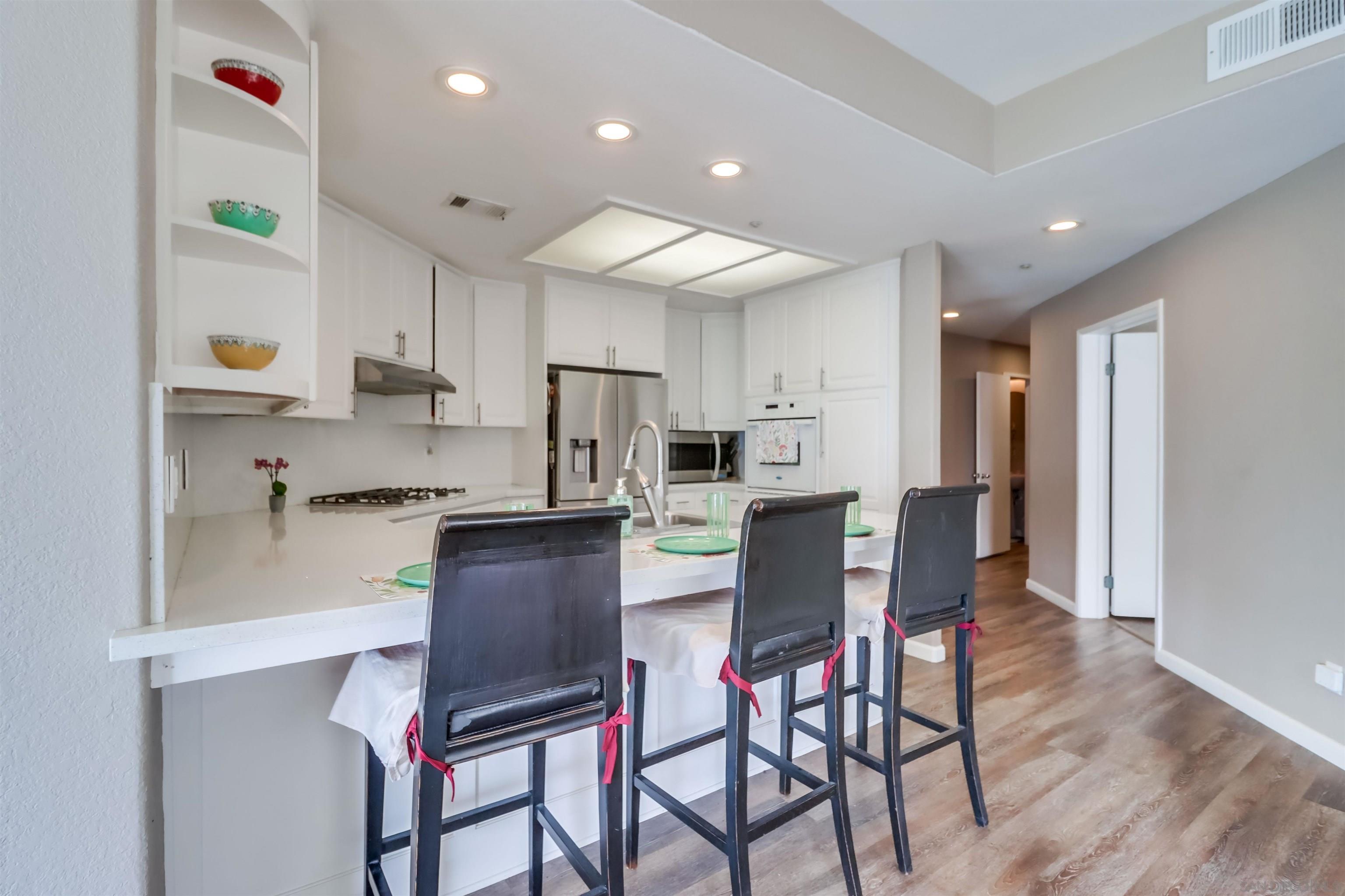 Detail Gallery Image 15 of 49 For 1362  Seacoast Dr  #F,  Imperial Beach,  CA 91932 - 3 Beds | 2/1 Baths