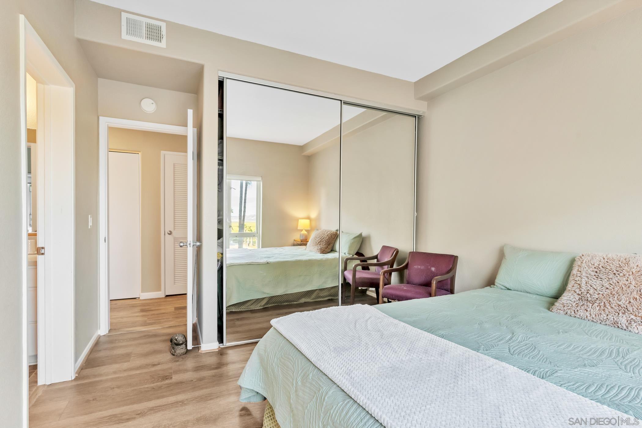 Detail Gallery Image 22 of 49 For 1362  Seacoast Dr  #F,  Imperial Beach,  CA 91932 - 3 Beds | 2/1 Baths