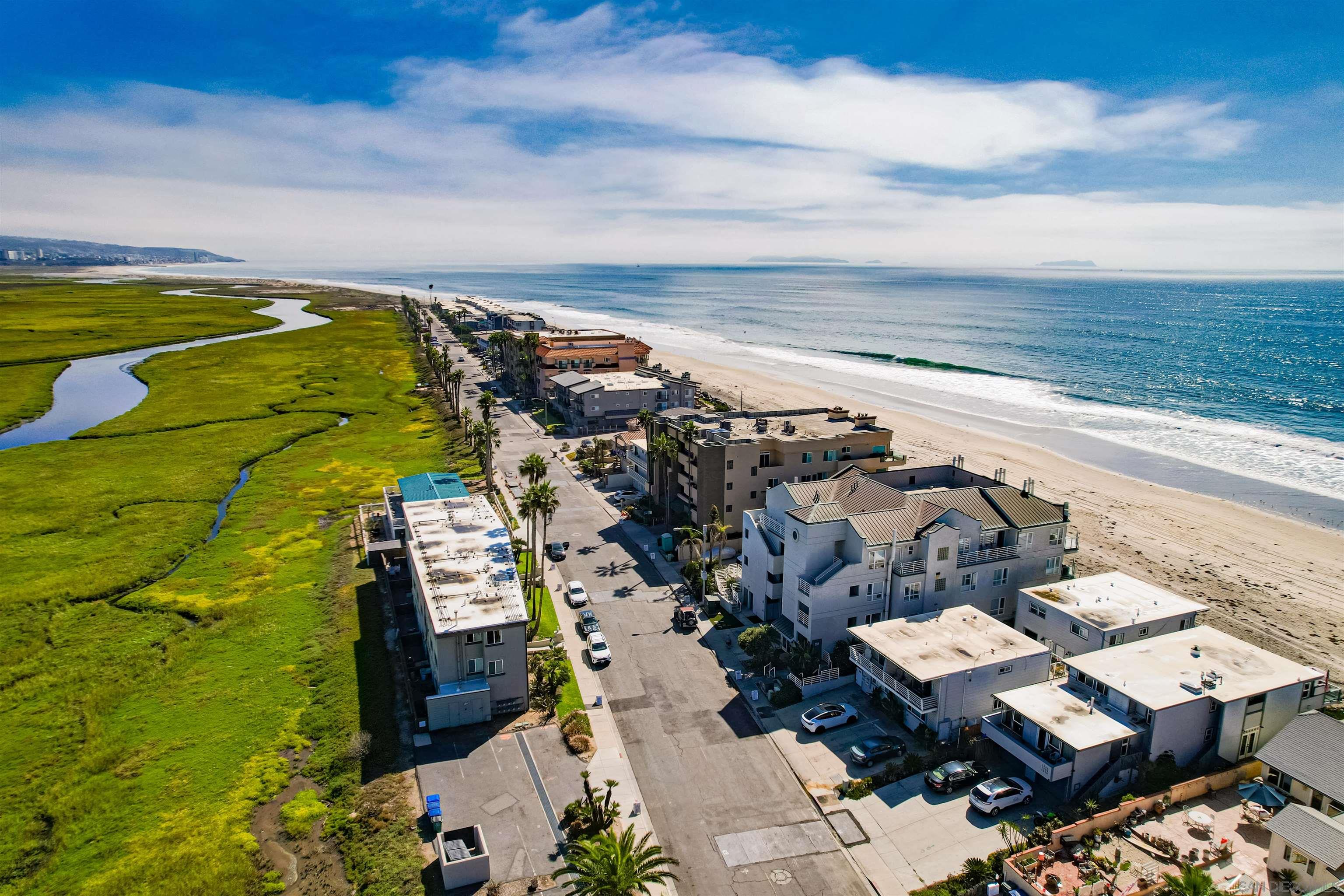 Detail Gallery Image 46 of 49 For 1362  Seacoast Dr  #F,  Imperial Beach,  CA 91932 - 3 Beds | 2/1 Baths