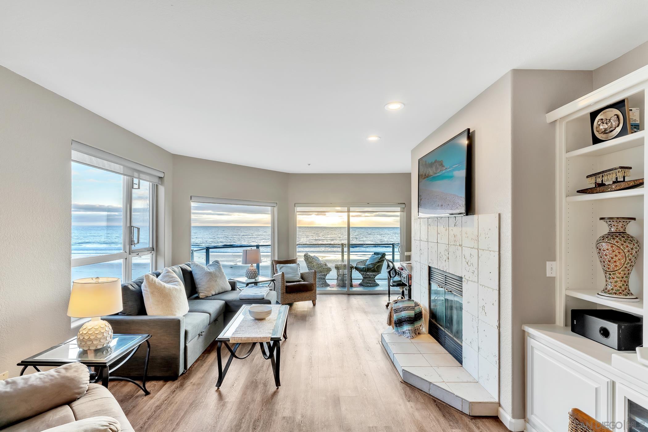 Detail Gallery Image 6 of 49 For 1362  Seacoast Dr  #F,  Imperial Beach,  CA 91932 - 3 Beds | 2/1 Baths