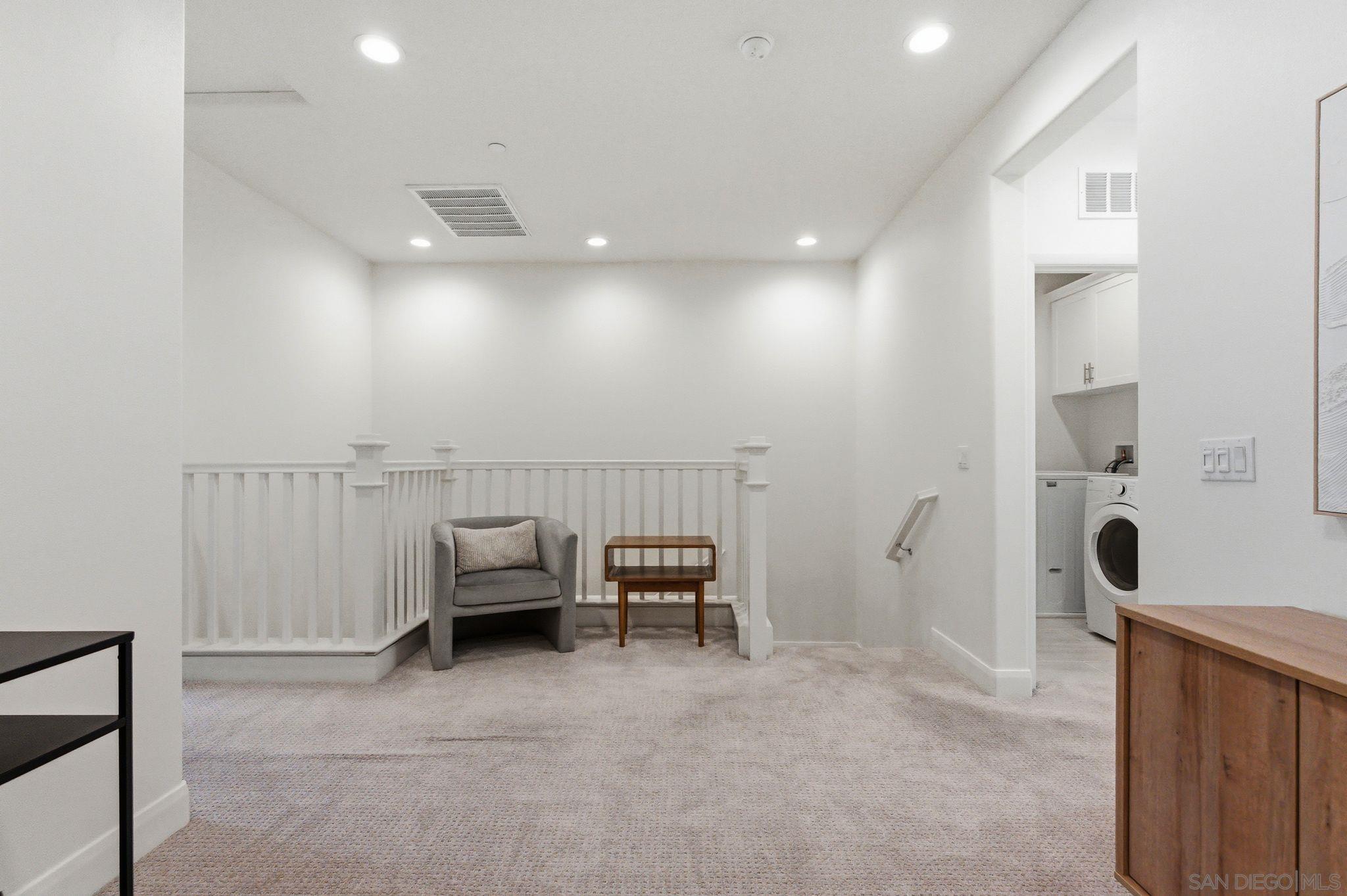 Detail Gallery Image 17 of 45 For 2464  Solara Lane, Vista,  CA 92081 - 3 Beds | 2/1 Baths