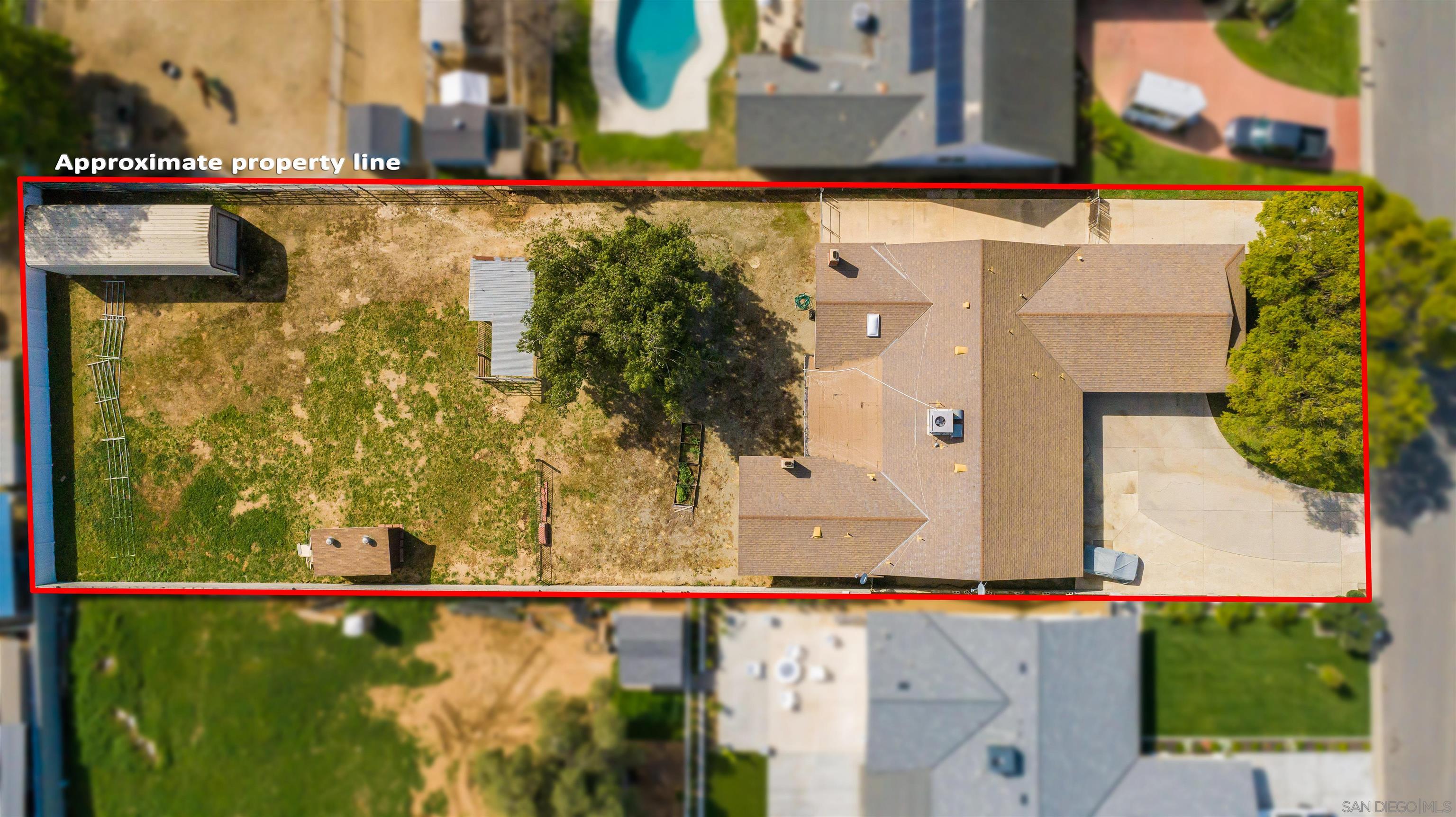 Detail Gallery Image 34 of 39 For 2910  Shadow Canyon Circle, Norco,  CA 92860 - 5 Beds | 2/1 Baths