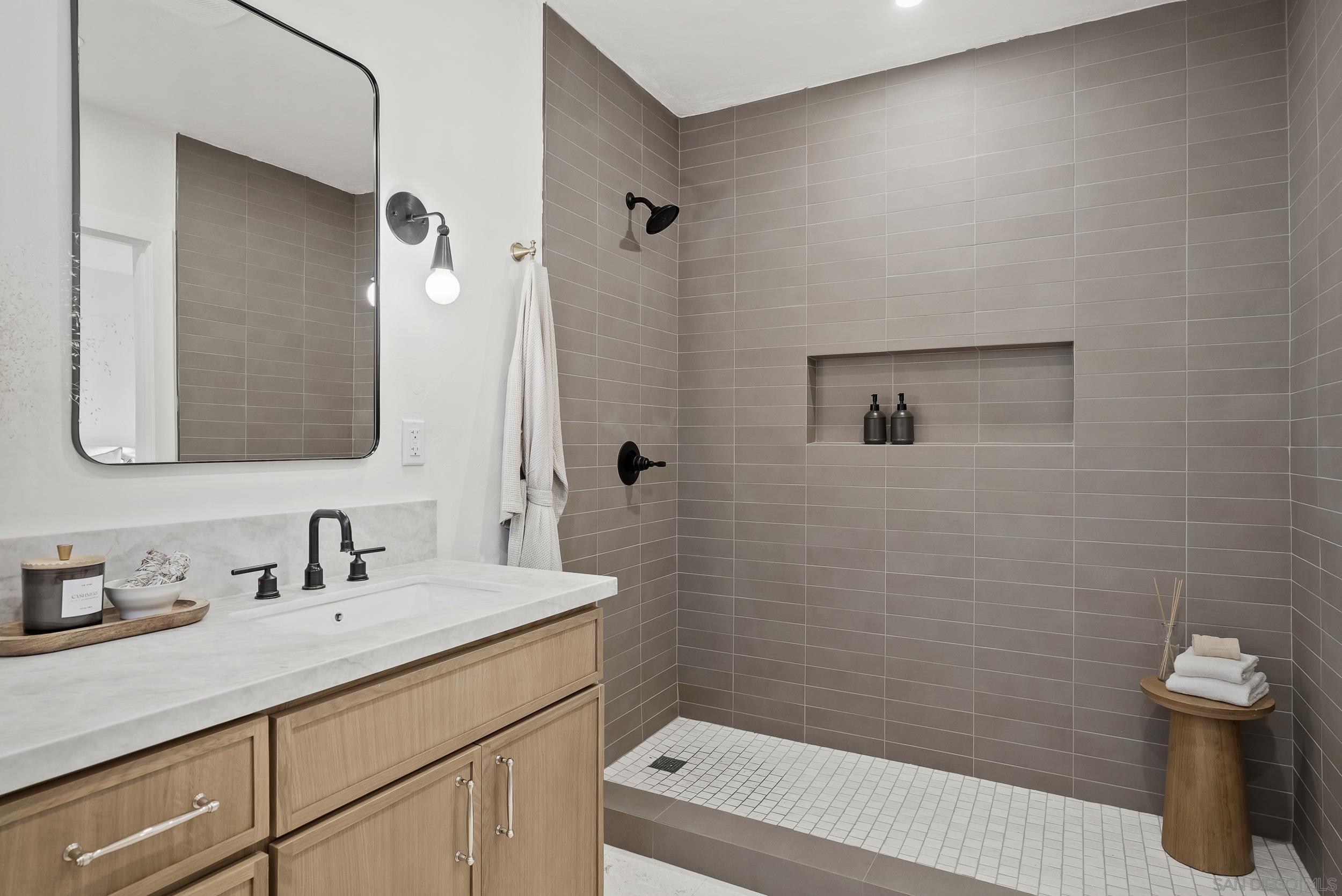 Detail Gallery Image 26 of 47 For 2618  Landis St, San Diego,  CA 92104 - 3 Beds | 2 Baths