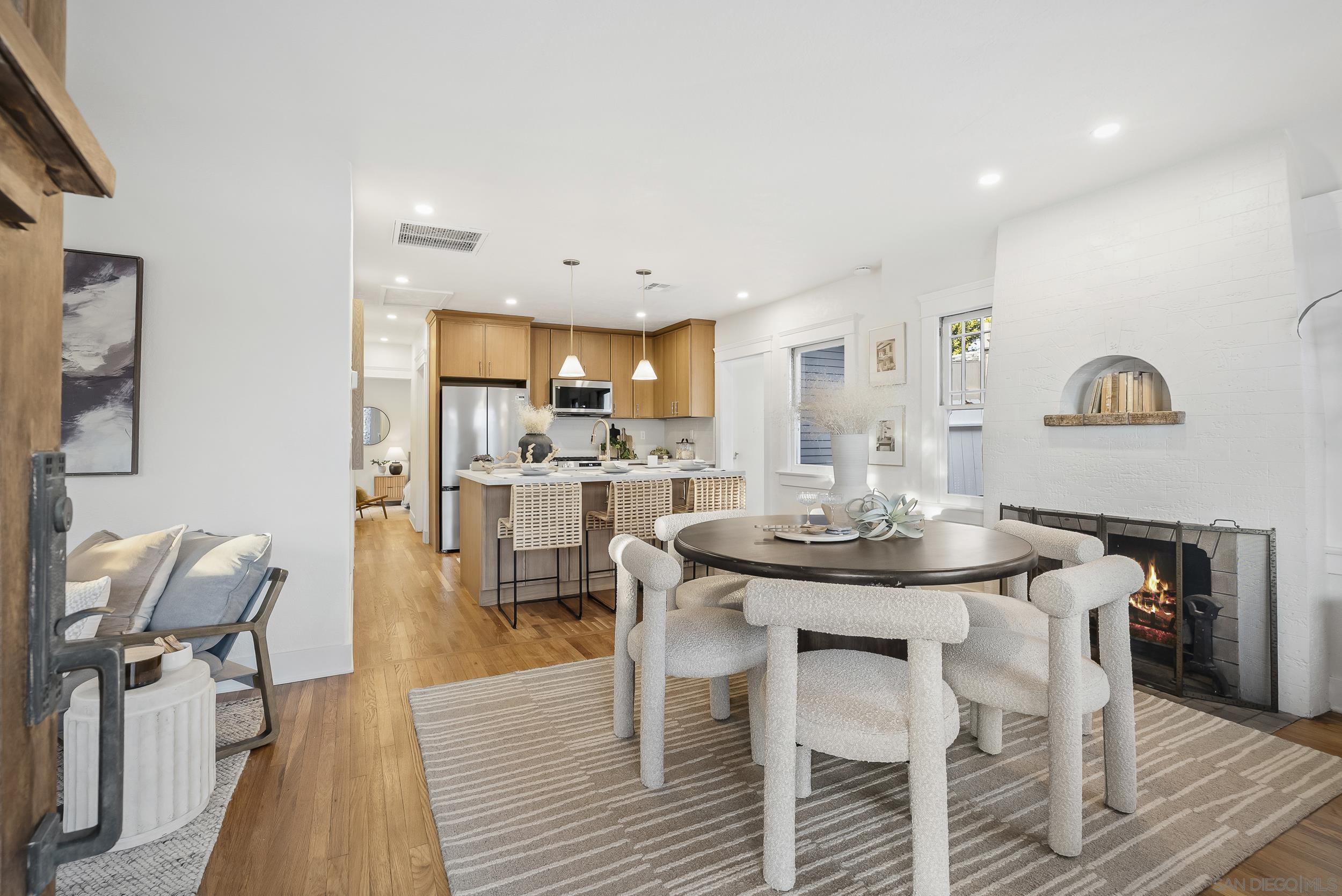 Detail Gallery Image 5 of 47 For 2618  Landis St, San Diego,  CA 92104 - 3 Beds | 2 Baths