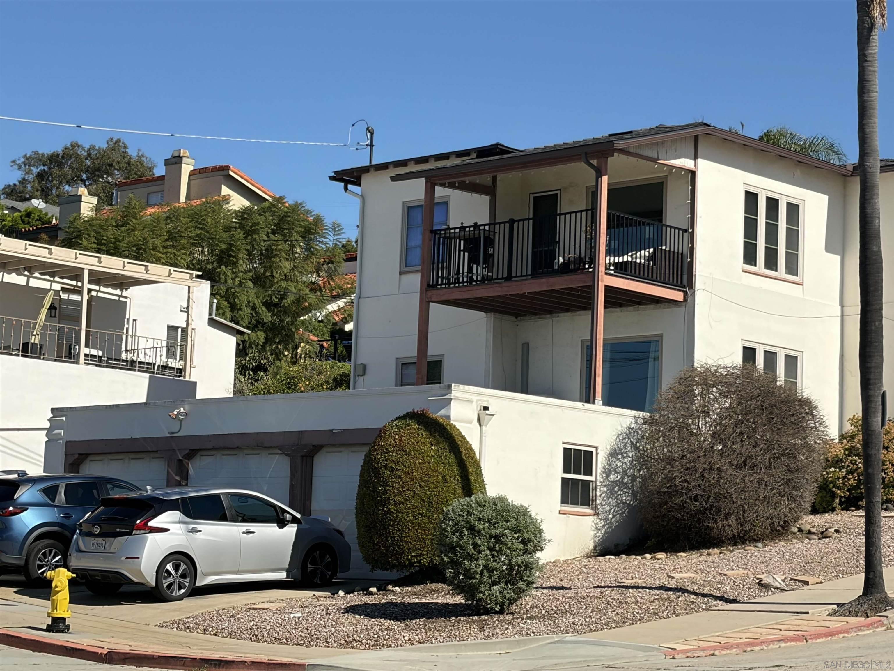 Front Image Thumbnail for SD260004412