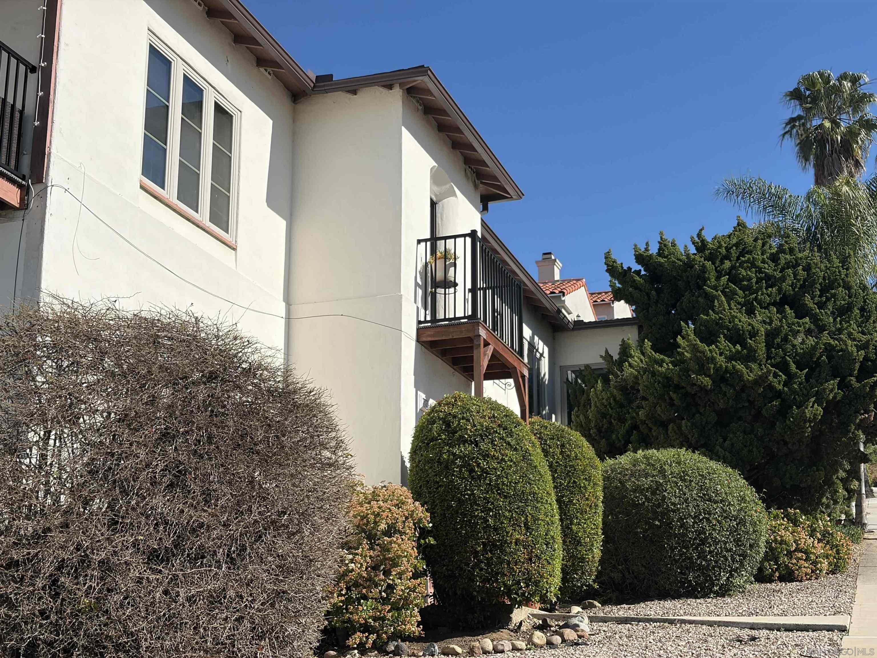 Detail Gallery Image 4 of 8 For 1330-34  Sassafras St, San Diego,  CA 92103 - – Beds | – Baths