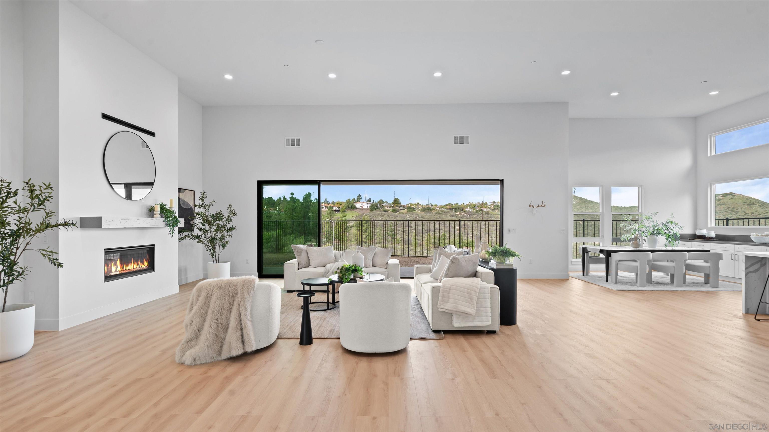 Detail Gallery Image 7 of 53 For 16925  Old Coach Rd, Poway,  CA 92064 - 6 Beds | 4/1 Baths