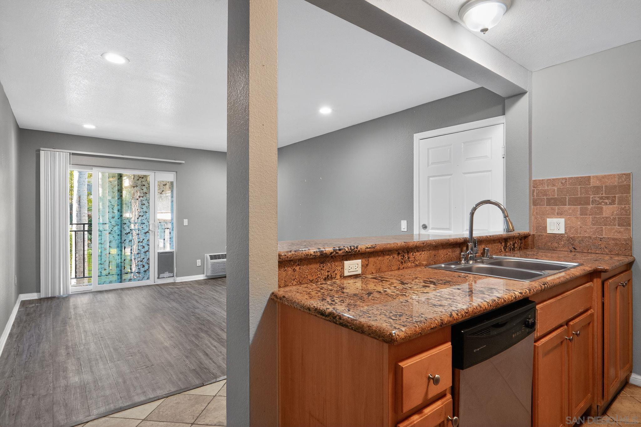 Detail Gallery Image 11 of 31 For 9860  Dale Ave  #B9,  Spring Valley,  CA 91977 - 1 Beds | 1 Baths