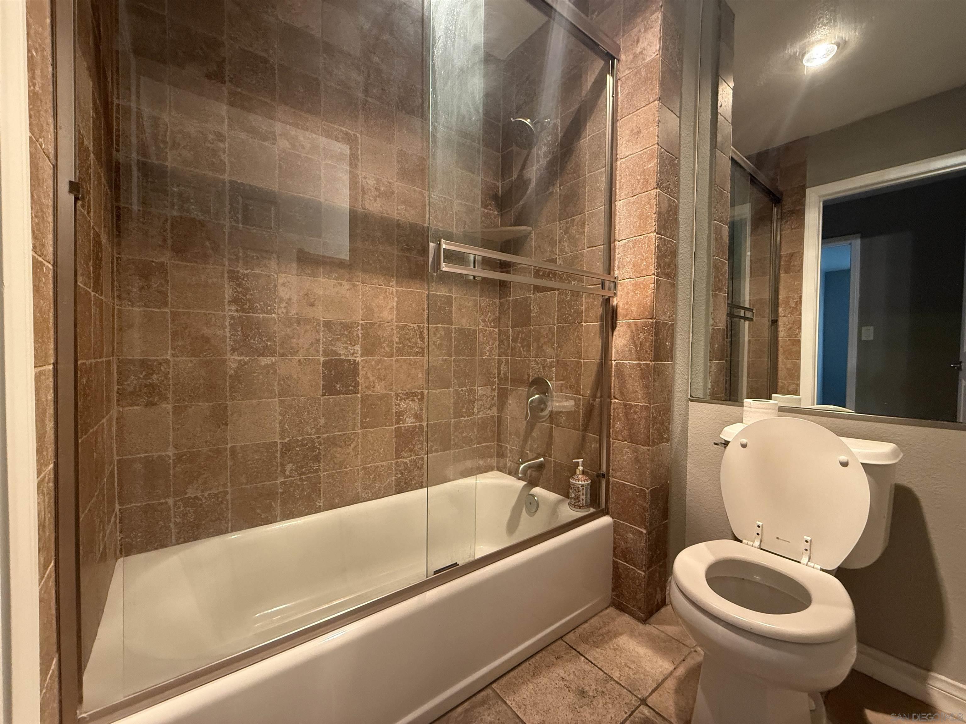 Detail Gallery Image 11 of 12 For 9860  Dale Ave  #B9,  Spring Valley,  CA 91977 - 1 Beds | 1 Baths