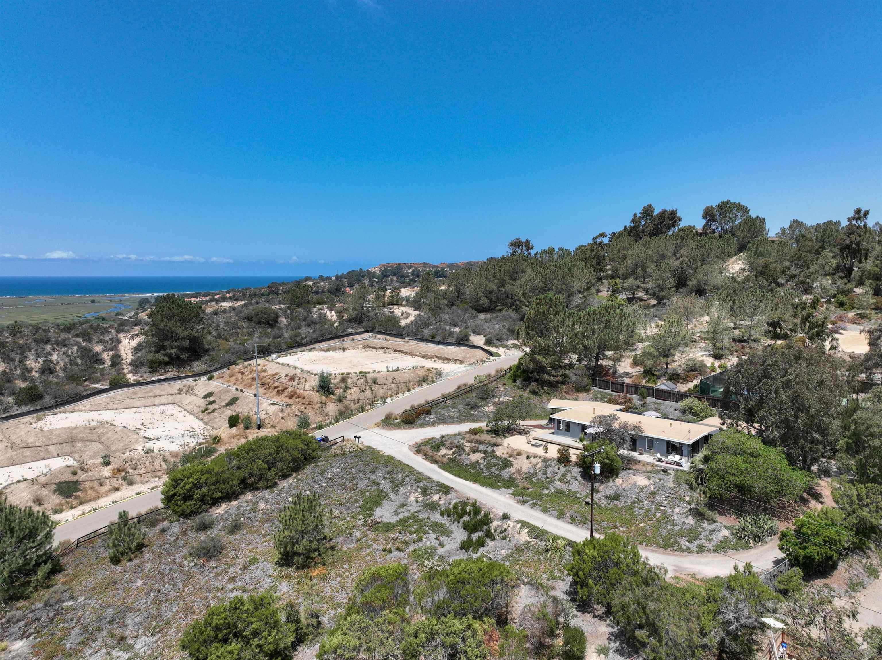 Detail Gallery Image 2 of 19 For 3854-56  via Del Mar, San Diego,  CA 92130 - – Beds | – Baths