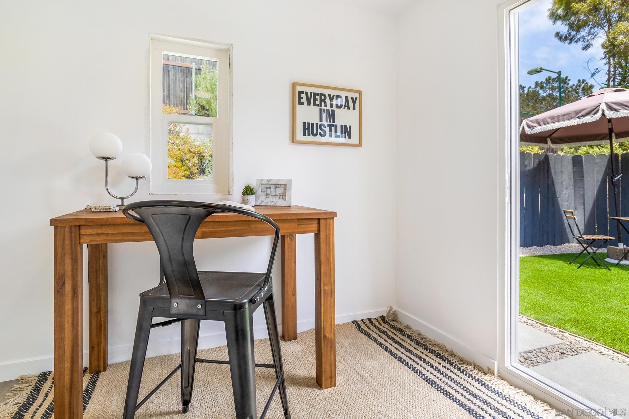 Detail Gallery Image 10 of 19 For 3854-56  via Del Mar, San Diego,  CA 92130 - – Beds | – Baths