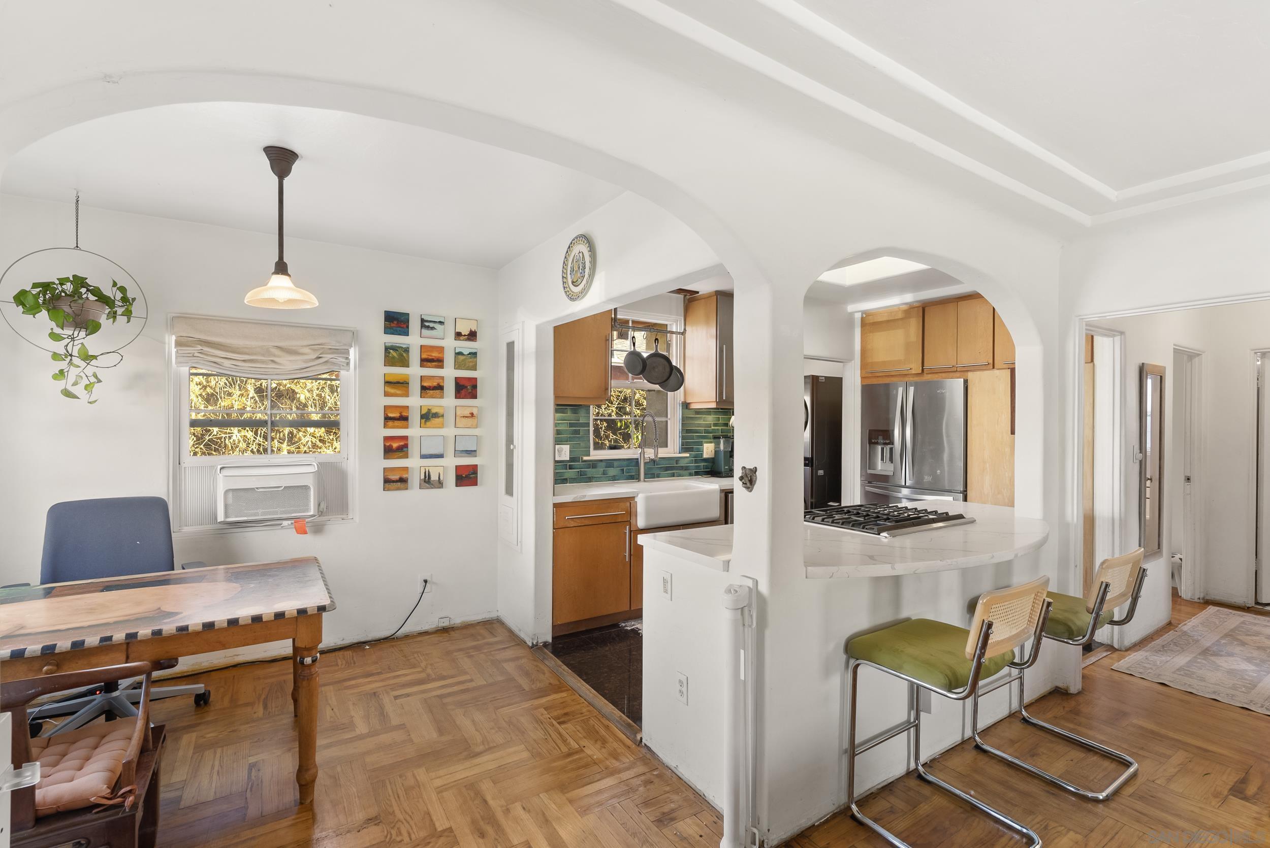 Detail Gallery Image 12 of 29 For 2003  Ebers Street, San Diego,  CA 92107 - 2 Beds | 1/1 Baths