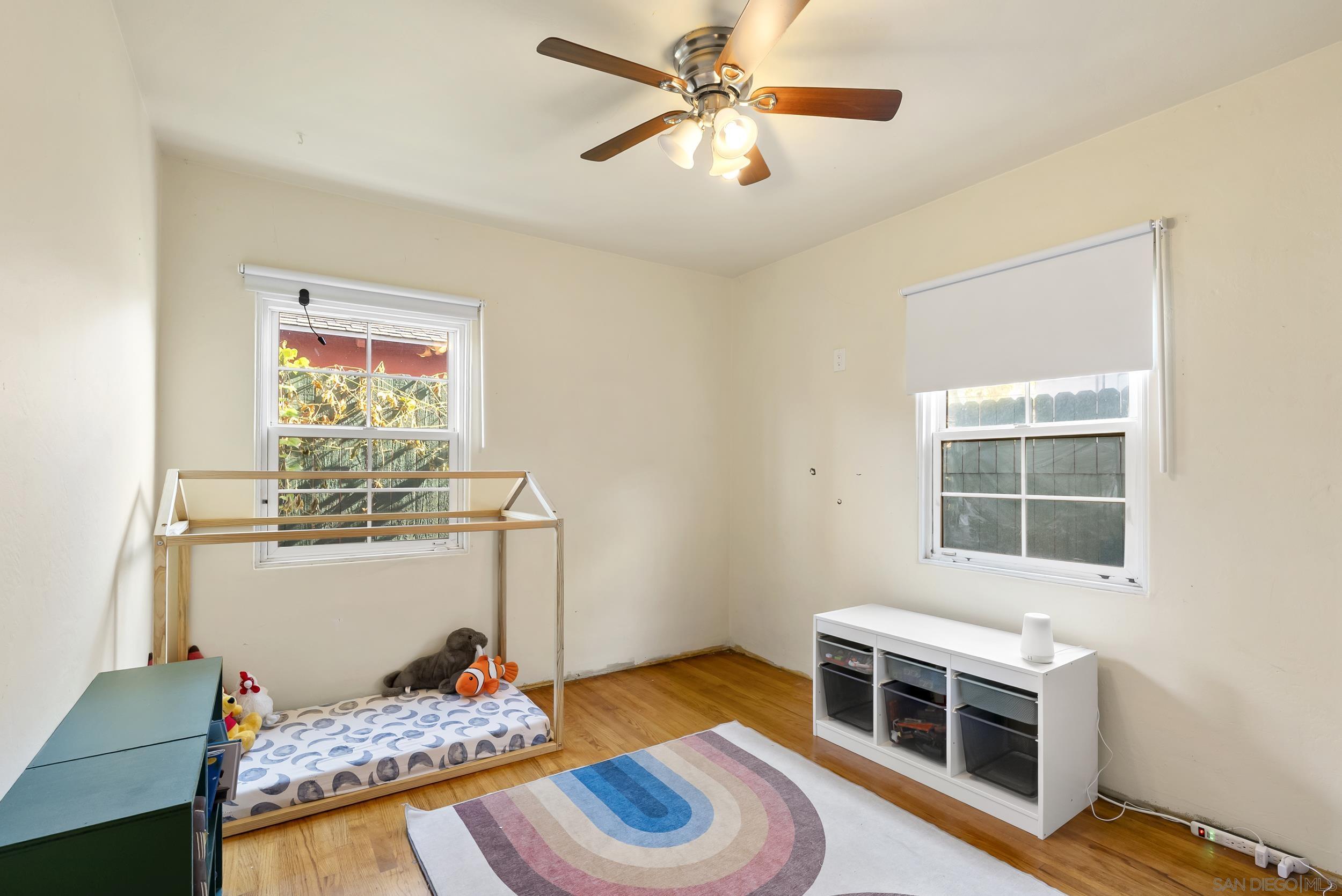 Detail Gallery Image 24 of 29 For 2003  Ebers Street, San Diego,  CA 92107 - 2 Beds | 1/1 Baths