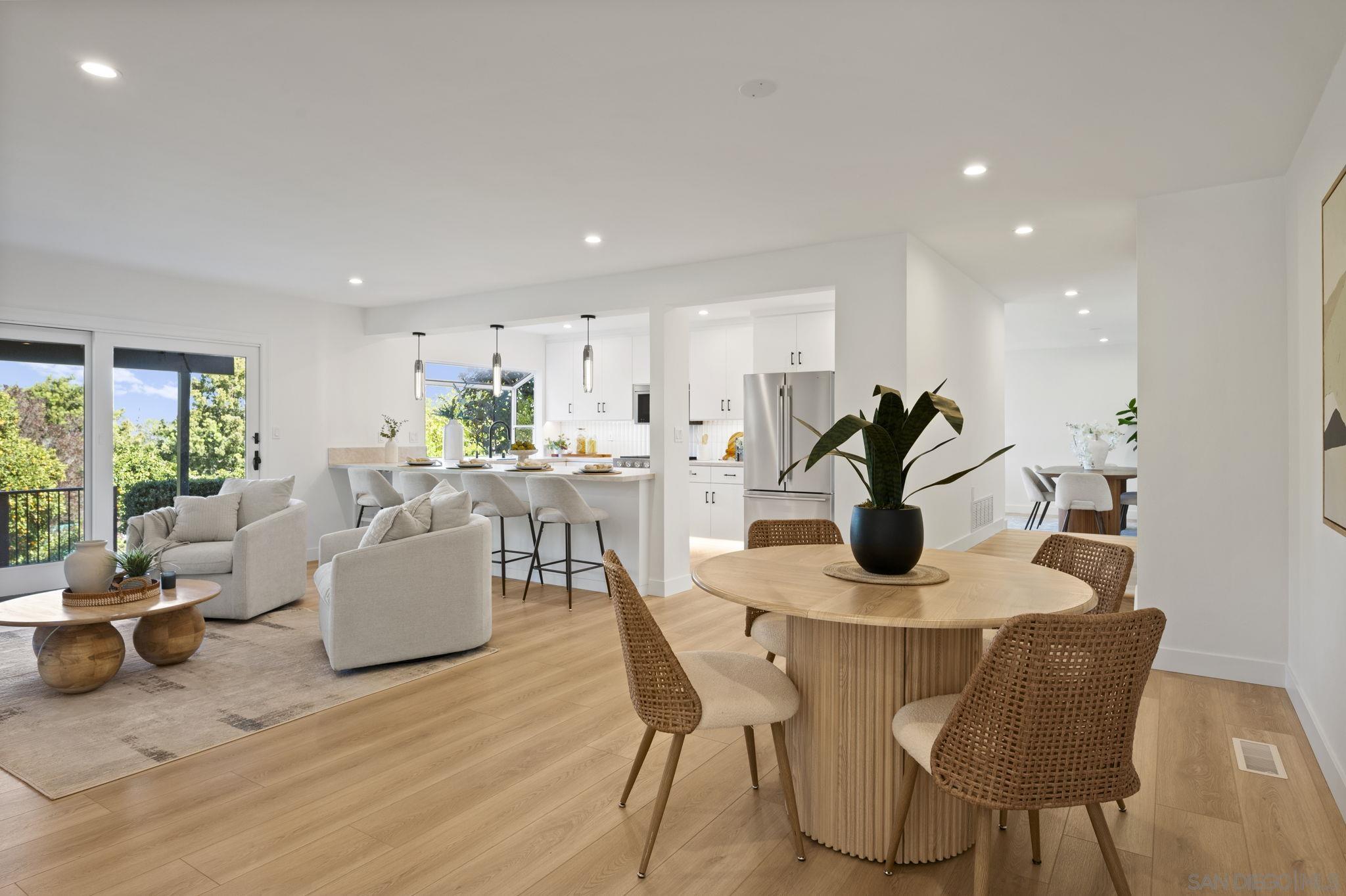 Front Image Thumbnail for SD260004423