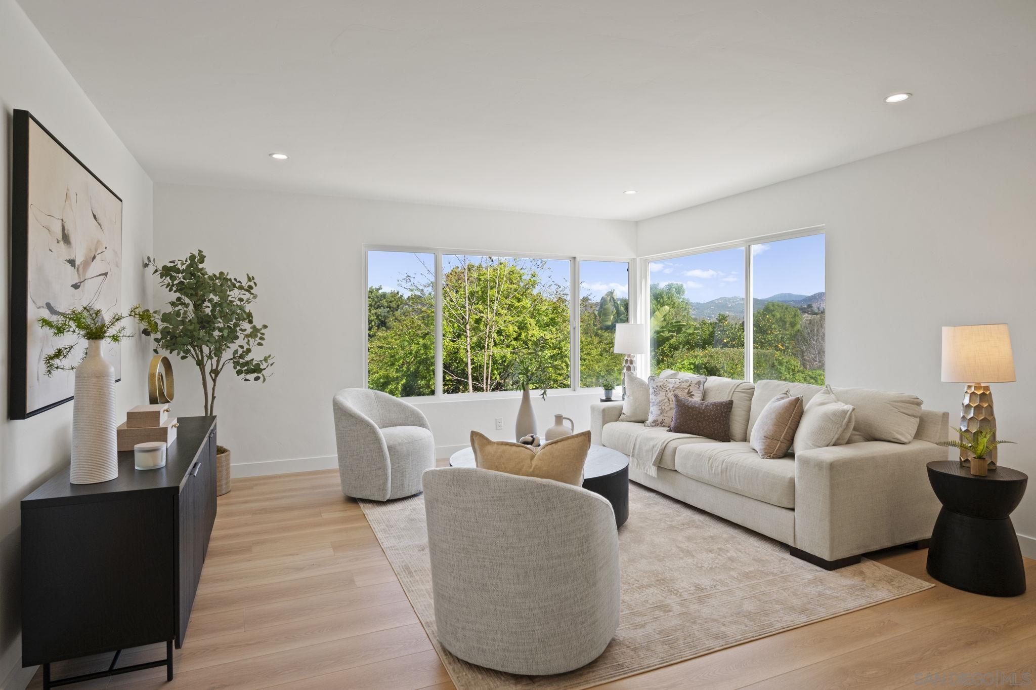 Detail Gallery Image 36 of 62 For 11228  Constellation Dr., El Cajon,  CA 92020 - 5 Beds | 3/1 Baths