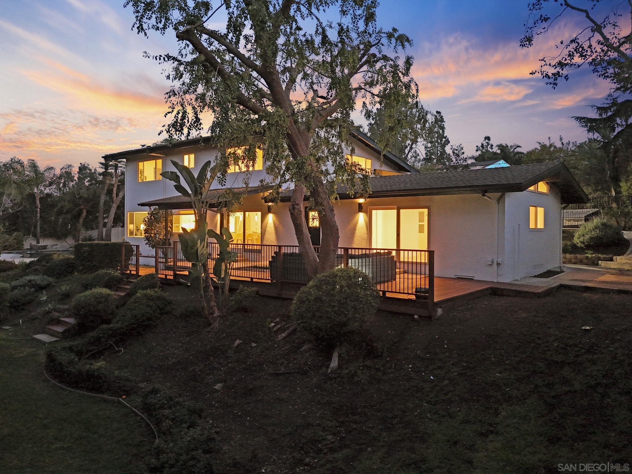 Detail Gallery Image 55 of 62 For 11228  Constellation Dr., El Cajon,  CA 92020 - 5 Beds | 3/1 Baths