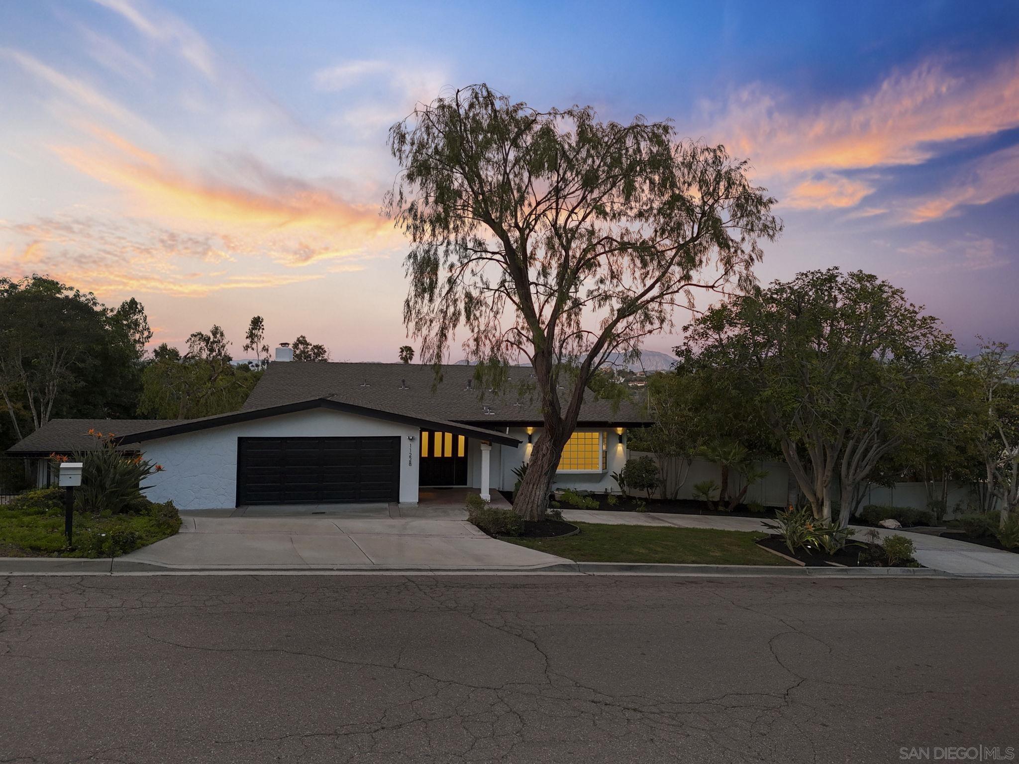 Detail Gallery Image 58 of 62 For 11228  Constellation Dr., El Cajon,  CA 92020 - 5 Beds | 3/1 Baths