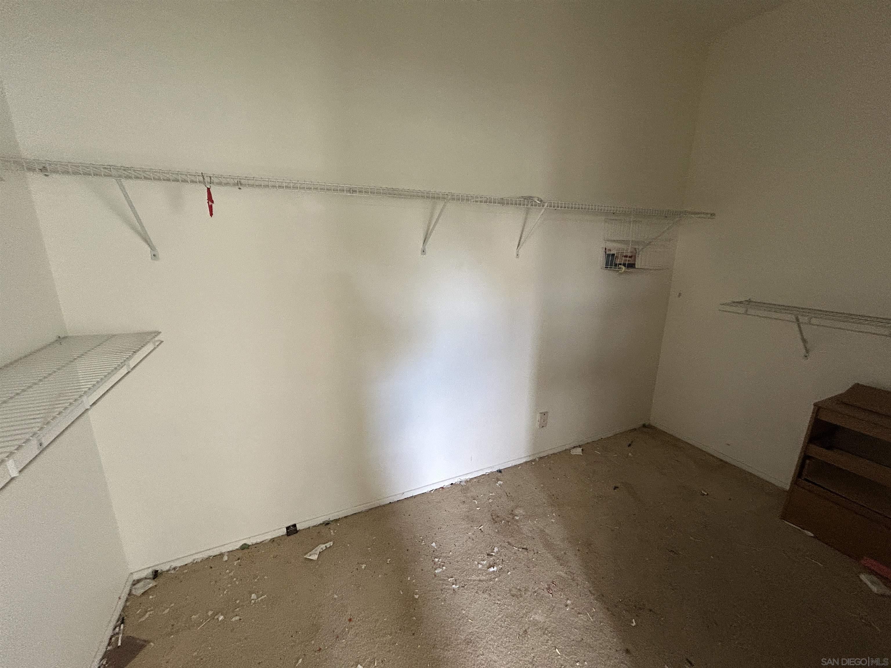 Detail Gallery Image 16 of 18 For 505  Portico Dr, Oceanside,  CA 92058 - 4 Beds | 2 Baths