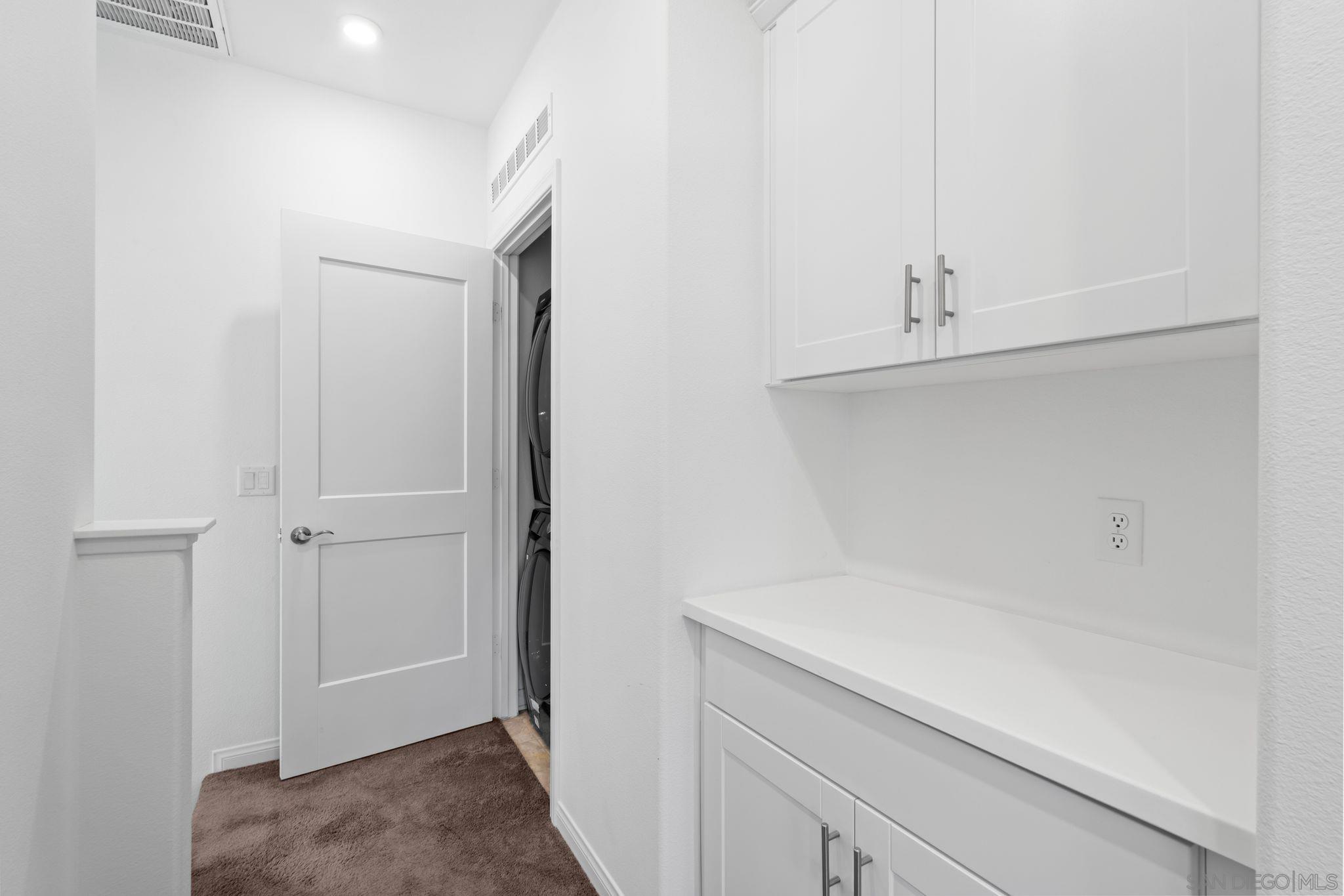 Detail Gallery Image 16 of 40 For 1549  Fig Tree Way, Oceanside,  CA 92056 - 2 Beds | 2/1 Baths