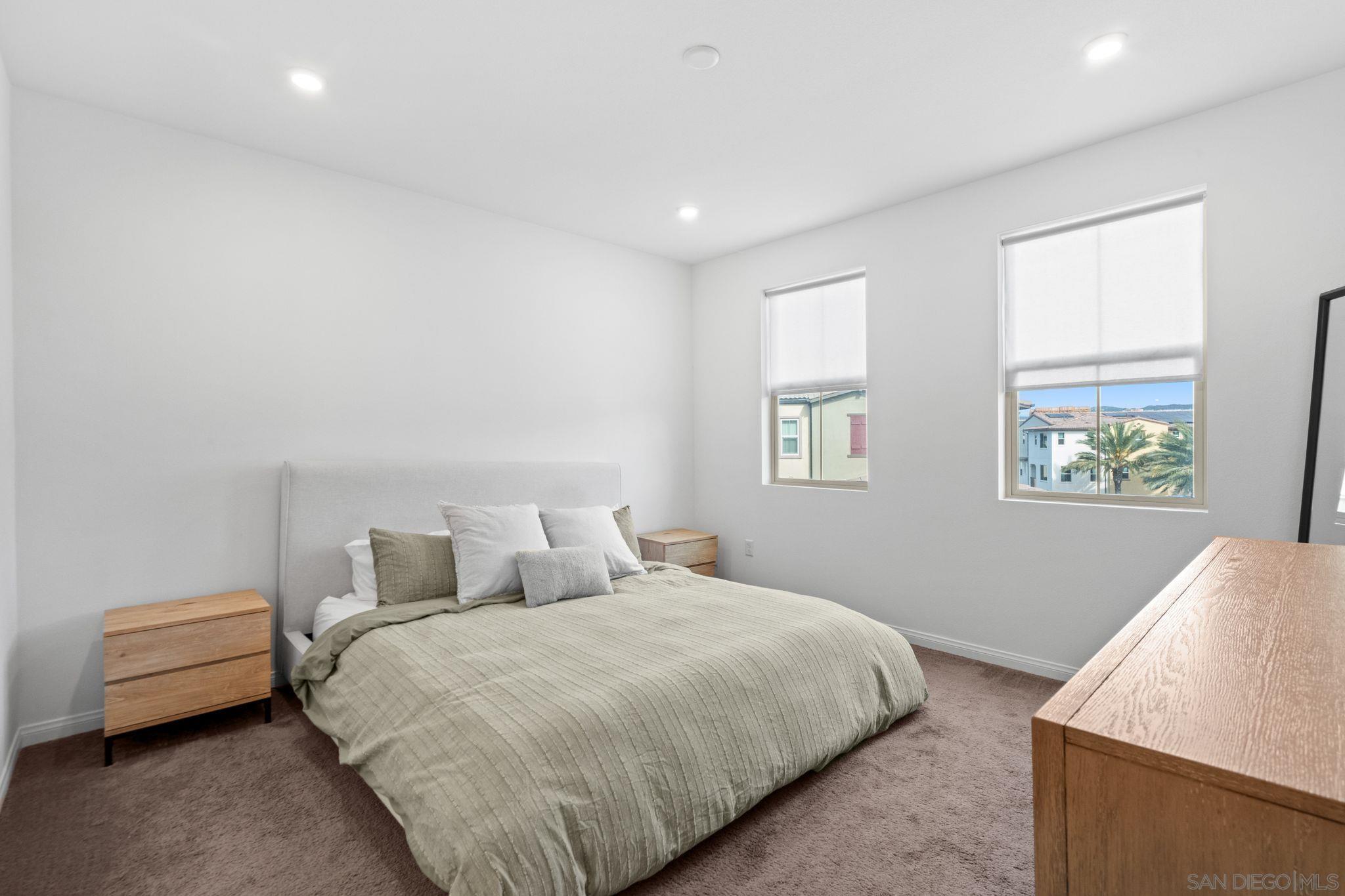 Detail Gallery Image 18 of 40 For 1549  Fig Tree Way, Oceanside,  CA 92056 - 2 Beds | 2/1 Baths