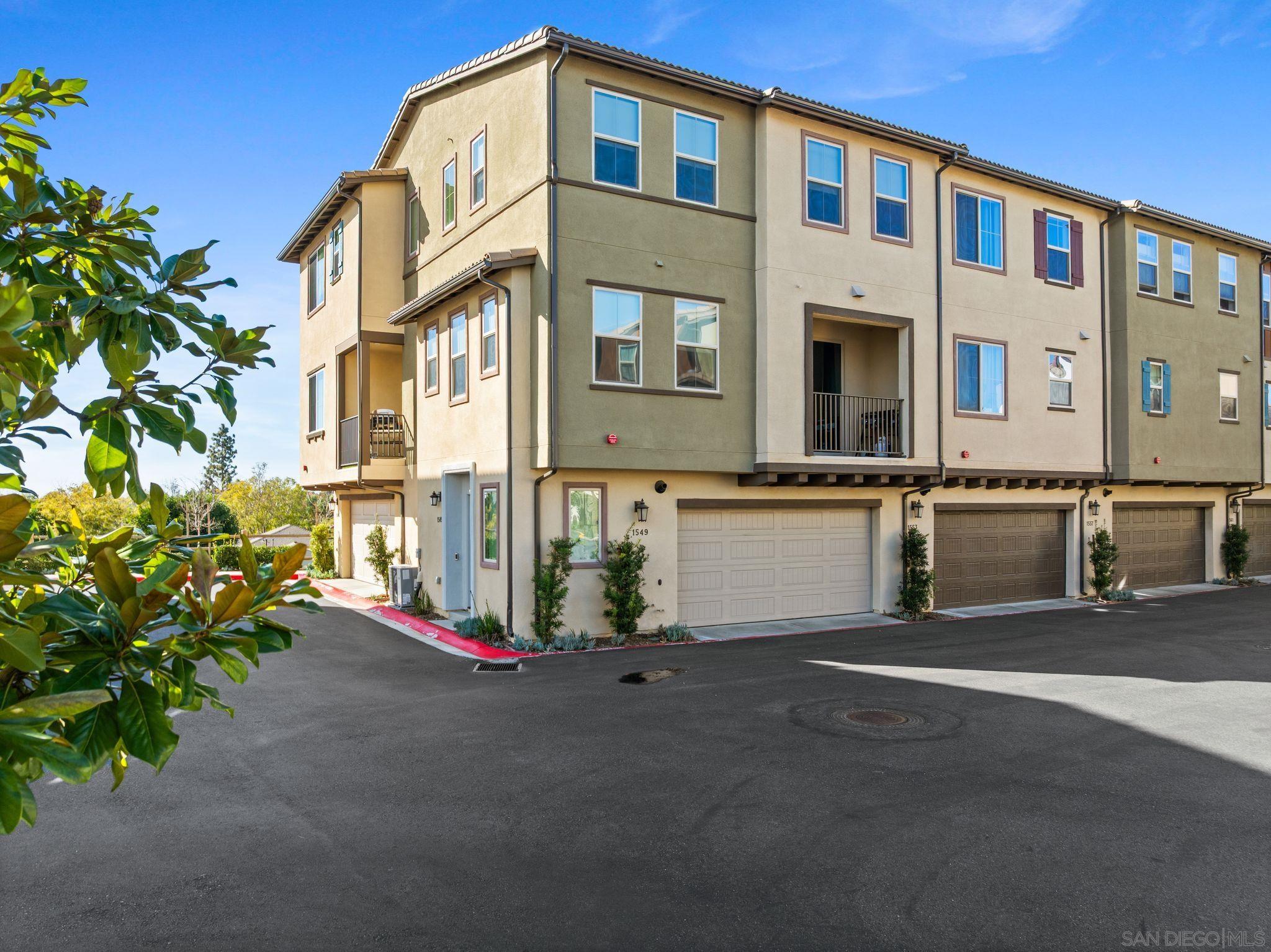 Detail Gallery Image 28 of 40 For 1549  Fig Tree Way, Oceanside,  CA 92056 - 2 Beds | 2/1 Baths
