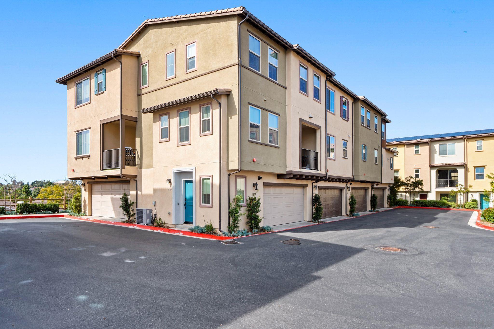 Detail Gallery Image 30 of 40 For 1549  Fig Tree Way, Oceanside,  CA 92056 - 2 Beds | 2/1 Baths