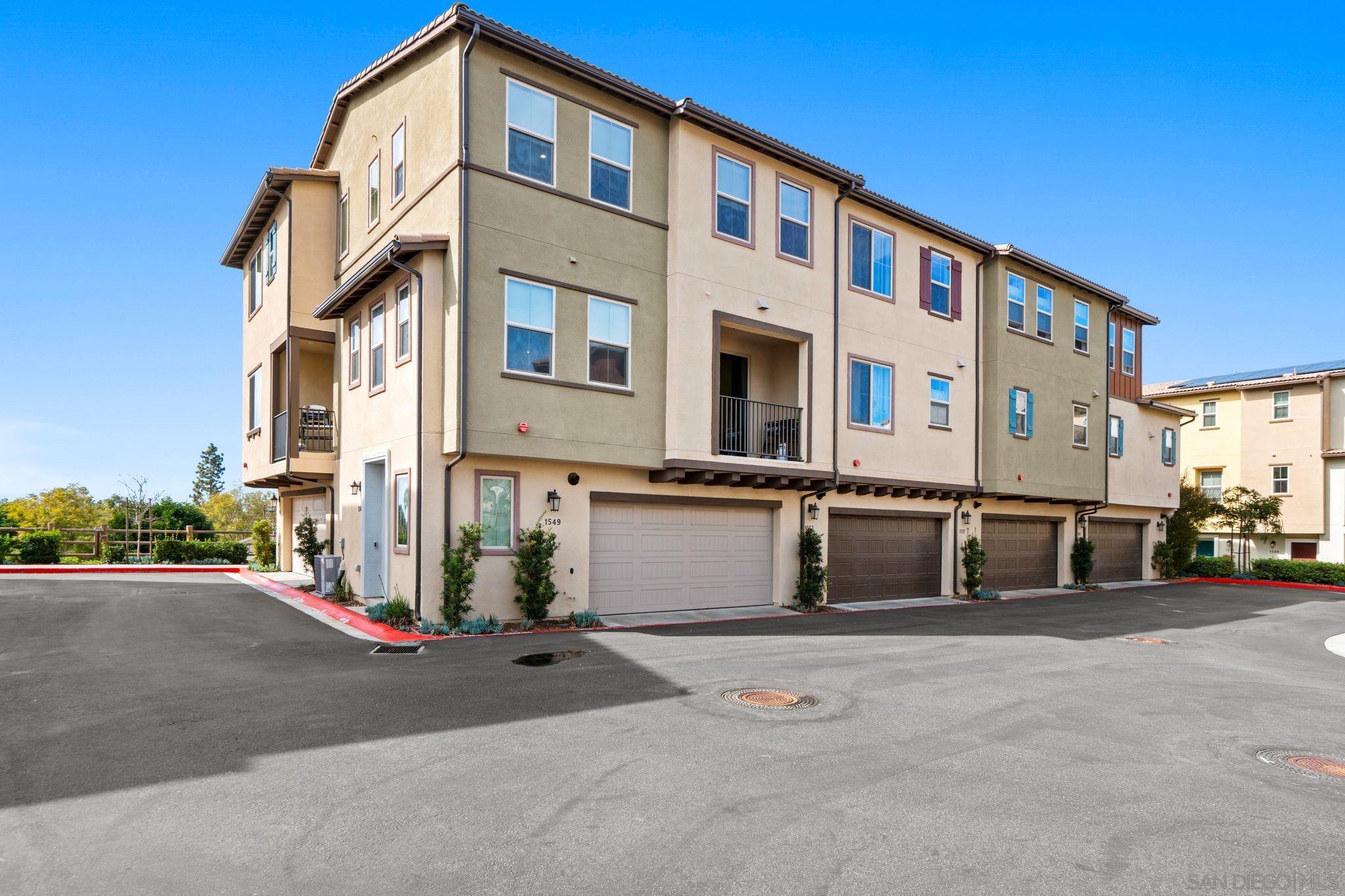 Detail Gallery Image 31 of 40 For 1549  Fig Tree Way, Oceanside,  CA 92056 - 2 Beds | 2/1 Baths