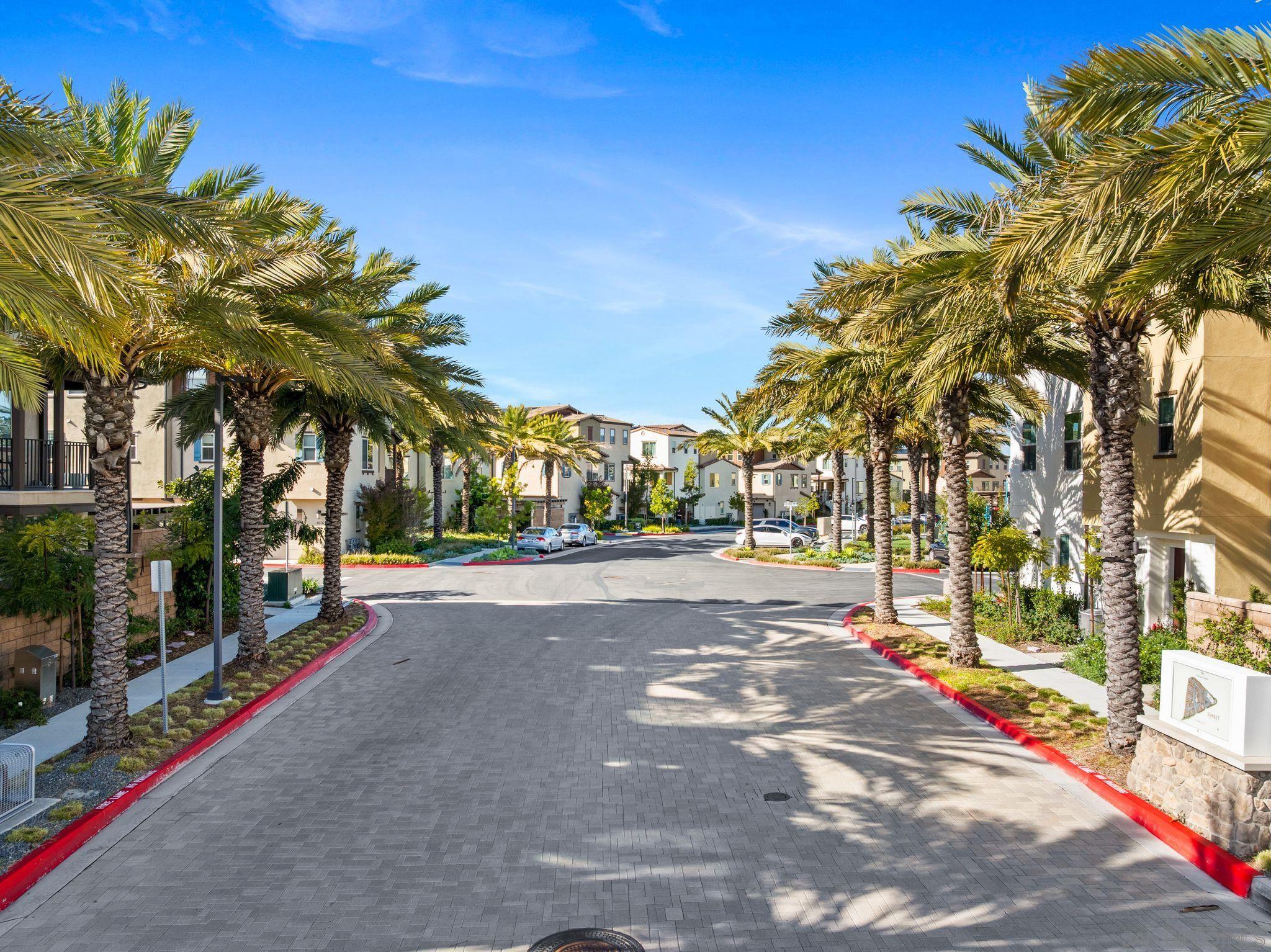 Detail Gallery Image 36 of 40 For 1549  Fig Tree Way, Oceanside,  CA 92056 - 2 Beds | 2/1 Baths