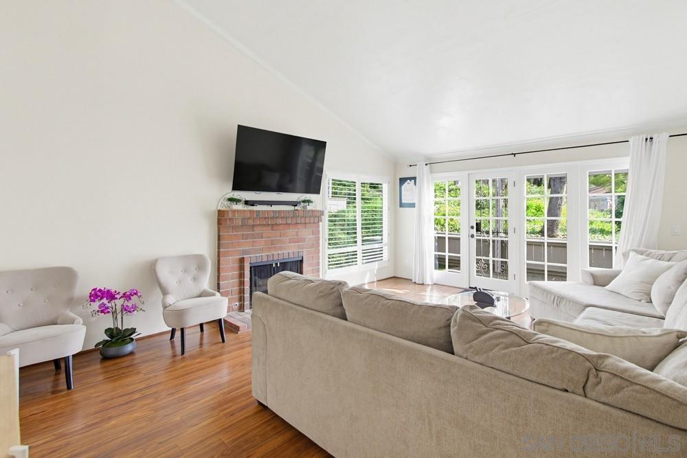 Detail Gallery Image 18 of 60 For 5571  Adobe Falls Rd  #D,  San Diego,  CA 92120 - 3 Beds | 2 Baths