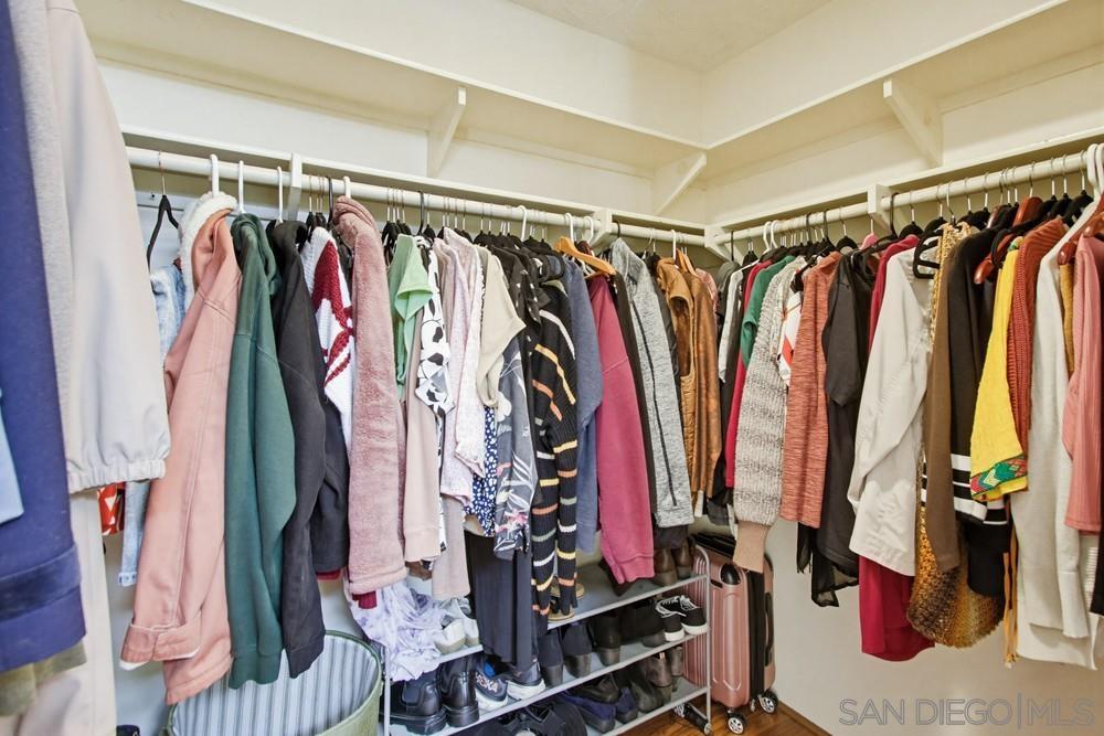 Detail Gallery Image 37 of 60 For 5571  Adobe Falls Rd  #D,  San Diego,  CA 92120 - 3 Beds | 2 Baths