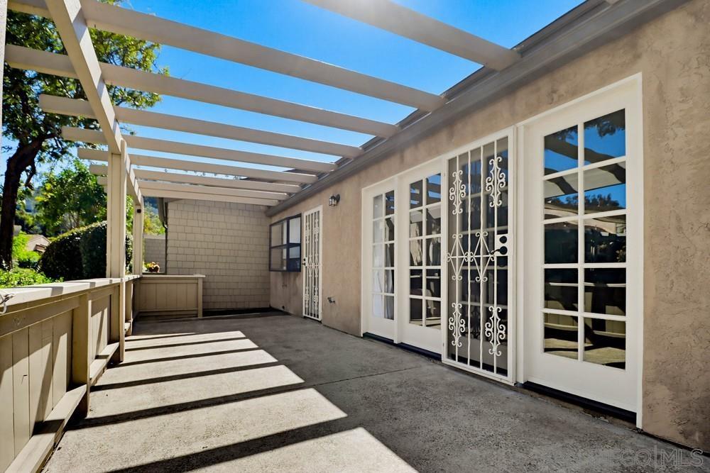 Detail Gallery Image 43 of 60 For 5571  Adobe Falls Rd  #D,  San Diego,  CA 92120 - 3 Beds | 2 Baths