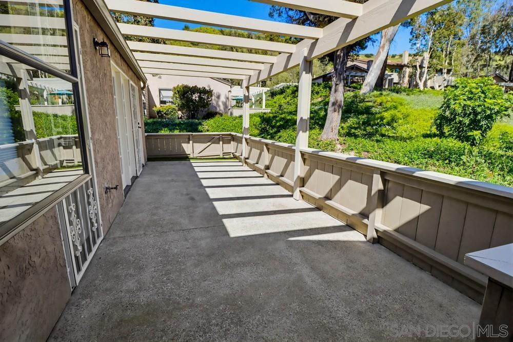 Detail Gallery Image 45 of 60 For 5571  Adobe Falls Rd  #D,  San Diego,  CA 92120 - 3 Beds | 2 Baths