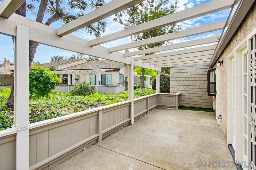 Detail Gallery Image 47 of 60 For 5571  Adobe Falls Rd  #D,  San Diego,  CA 92120 - 3 Beds | 2 Baths