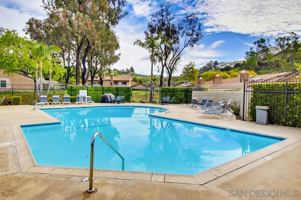 Detail Gallery Image 52 of 60 For 5571  Adobe Falls Rd  #D,  San Diego,  CA 92120 - 3 Beds | 2 Baths