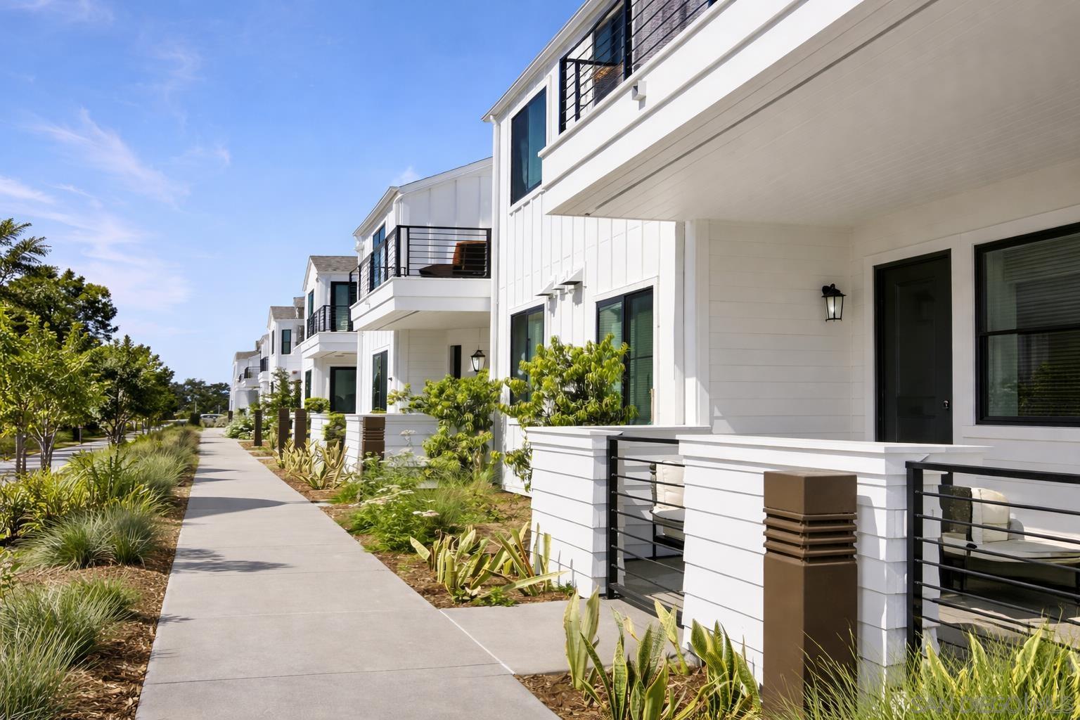 Detail Gallery Image 7 of 7 For 1500  Livorno  #101,  Encinitas,  CA 92024 - 1 Beds | 1 Baths