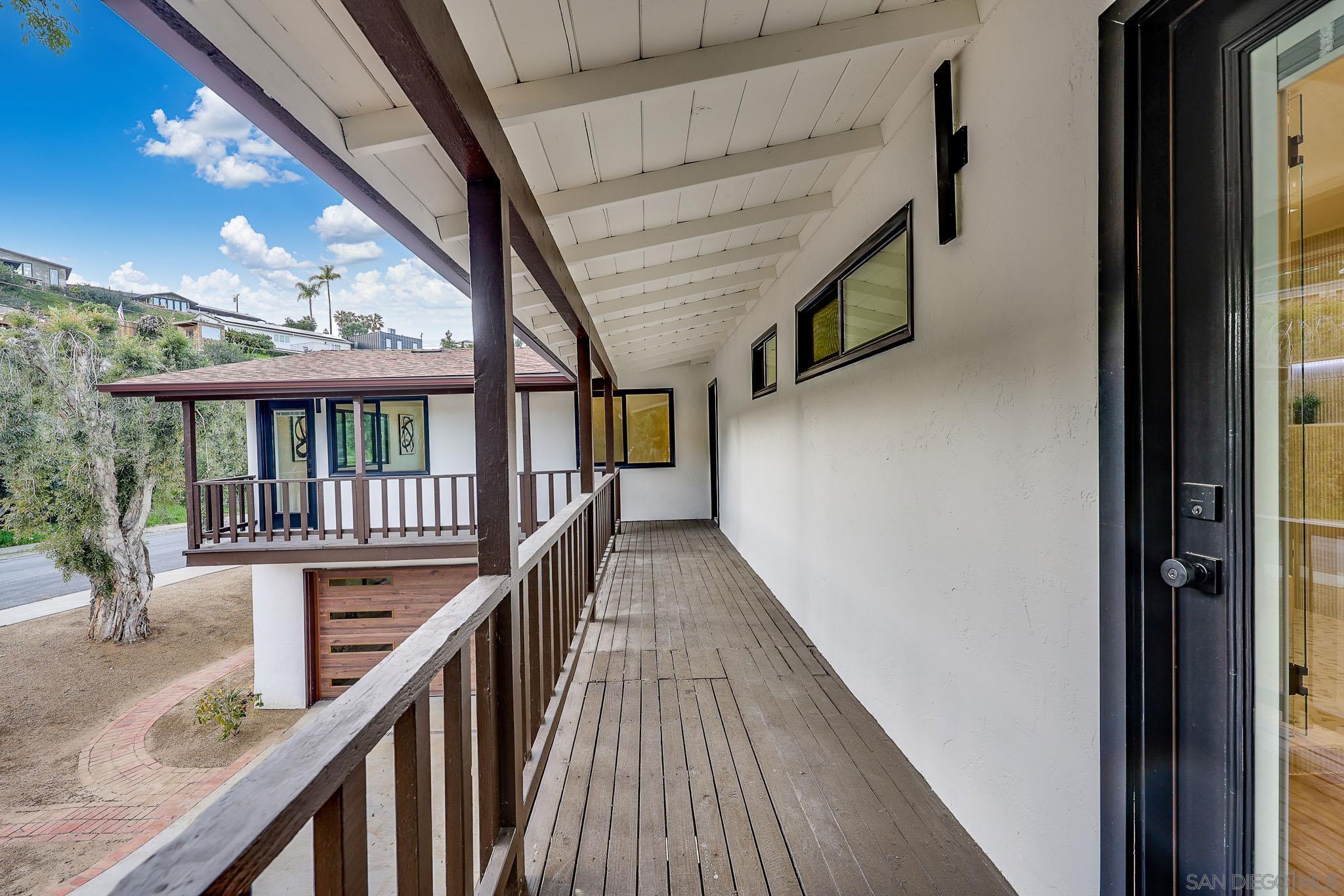 Detail Gallery Image 49 of 53 For 5777  Desert View Dr  #358-381-14-00,  La Jolla,  CA 92037 - 5 Beds | 3/1 Baths