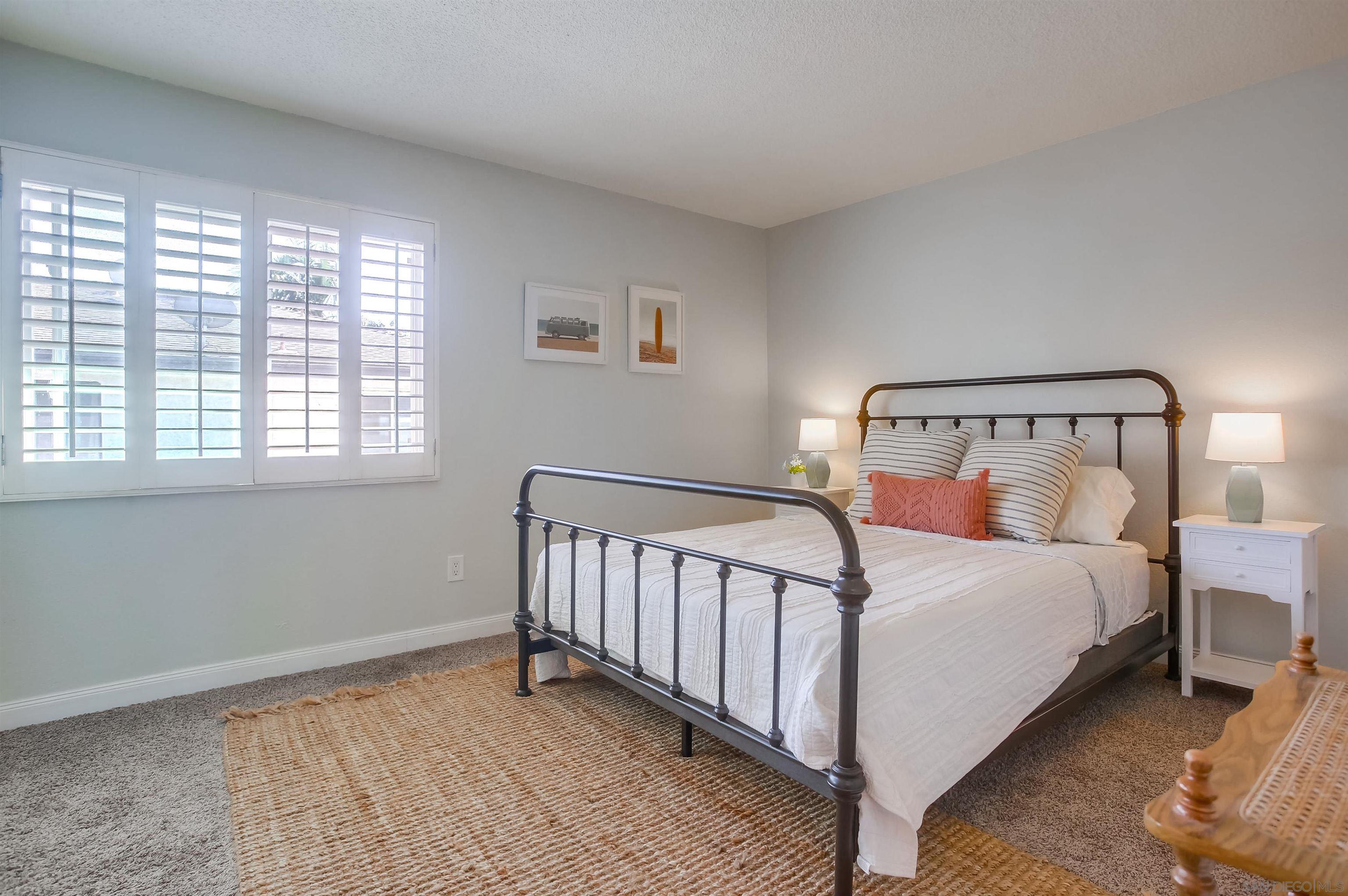 Detail Gallery Image 16 of 28 For 3466  Thunder Dr, Oceanside,  CA 92056 - 2 Beds | 1/1 Baths