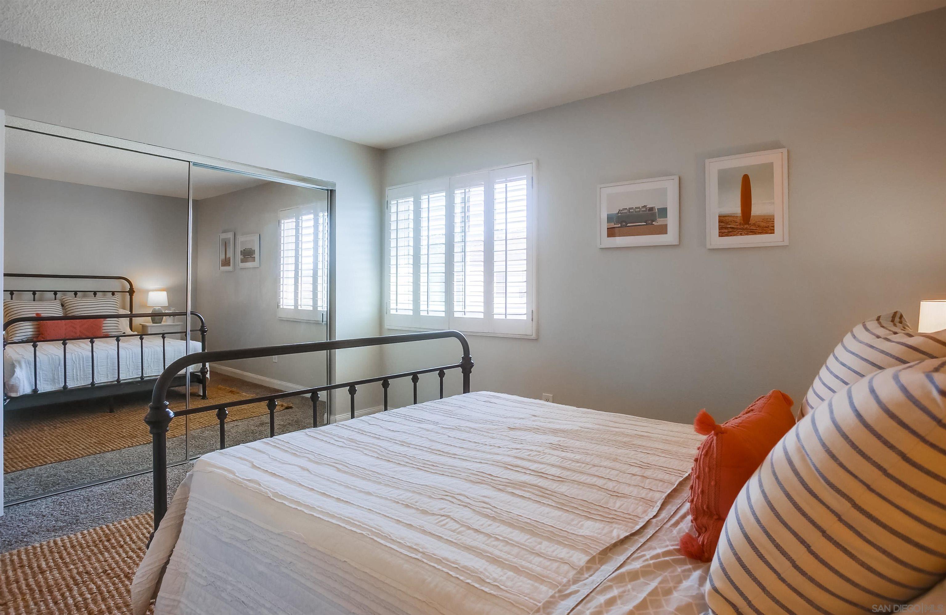 Detail Gallery Image 18 of 28 For 3466  Thunder Dr, Oceanside,  CA 92056 - 2 Beds | 1/1 Baths