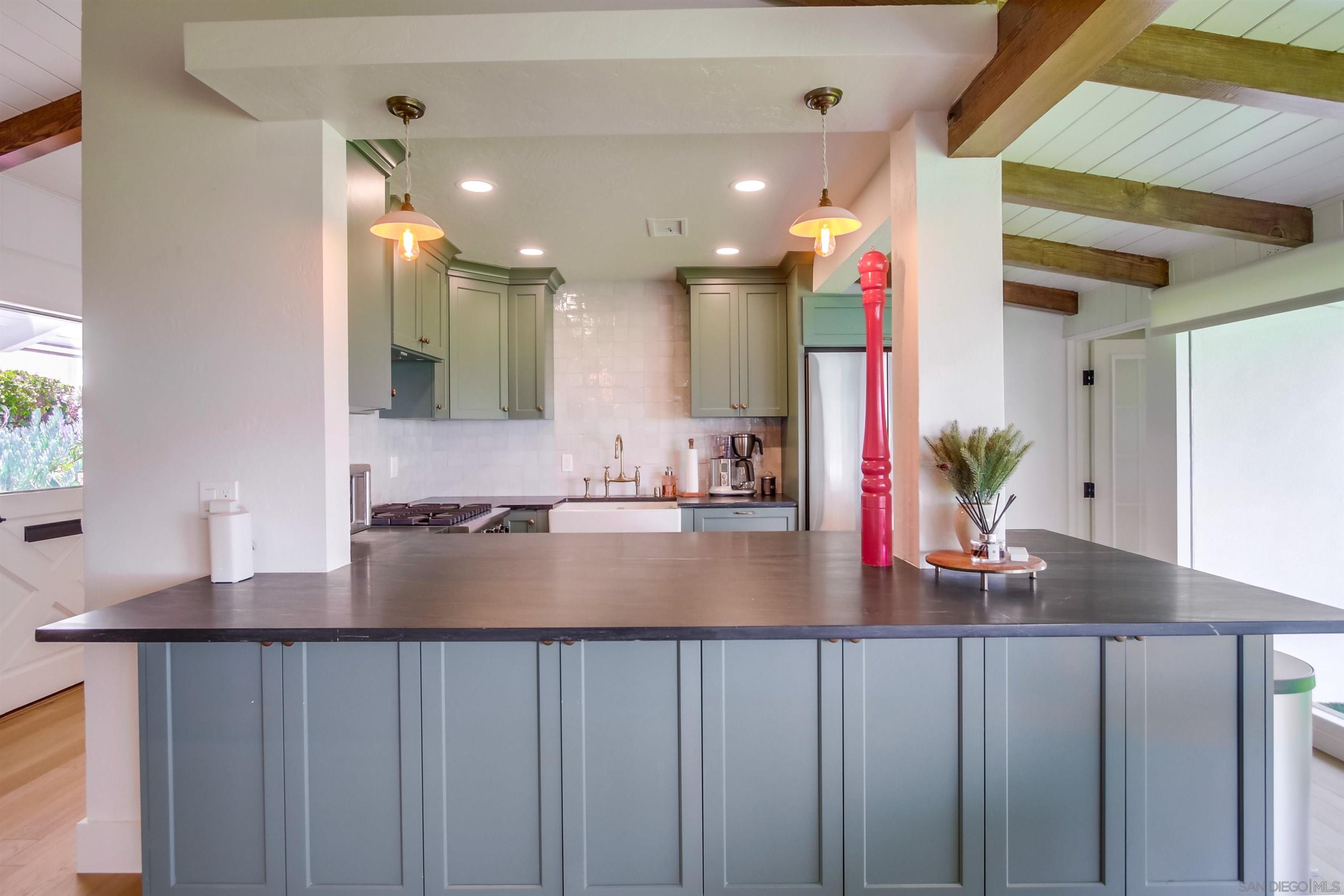 Detail Gallery Image 14 of 73 For 4242  Cosoy Way, San Diego,  CA 92103 - 4 Beds | 2 Baths