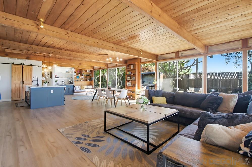 Detail Gallery Image 7 of 34 For 3558  Siembre St, Bonita,  CA 91902 - 4 Beds | 3 Baths