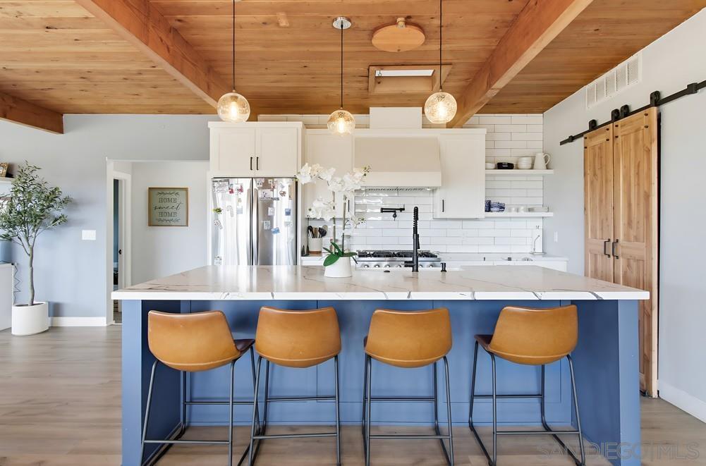 Detail Gallery Image 10 of 34 For 3558  Siembre St, Bonita,  CA 91902 - 4 Beds | 3 Baths