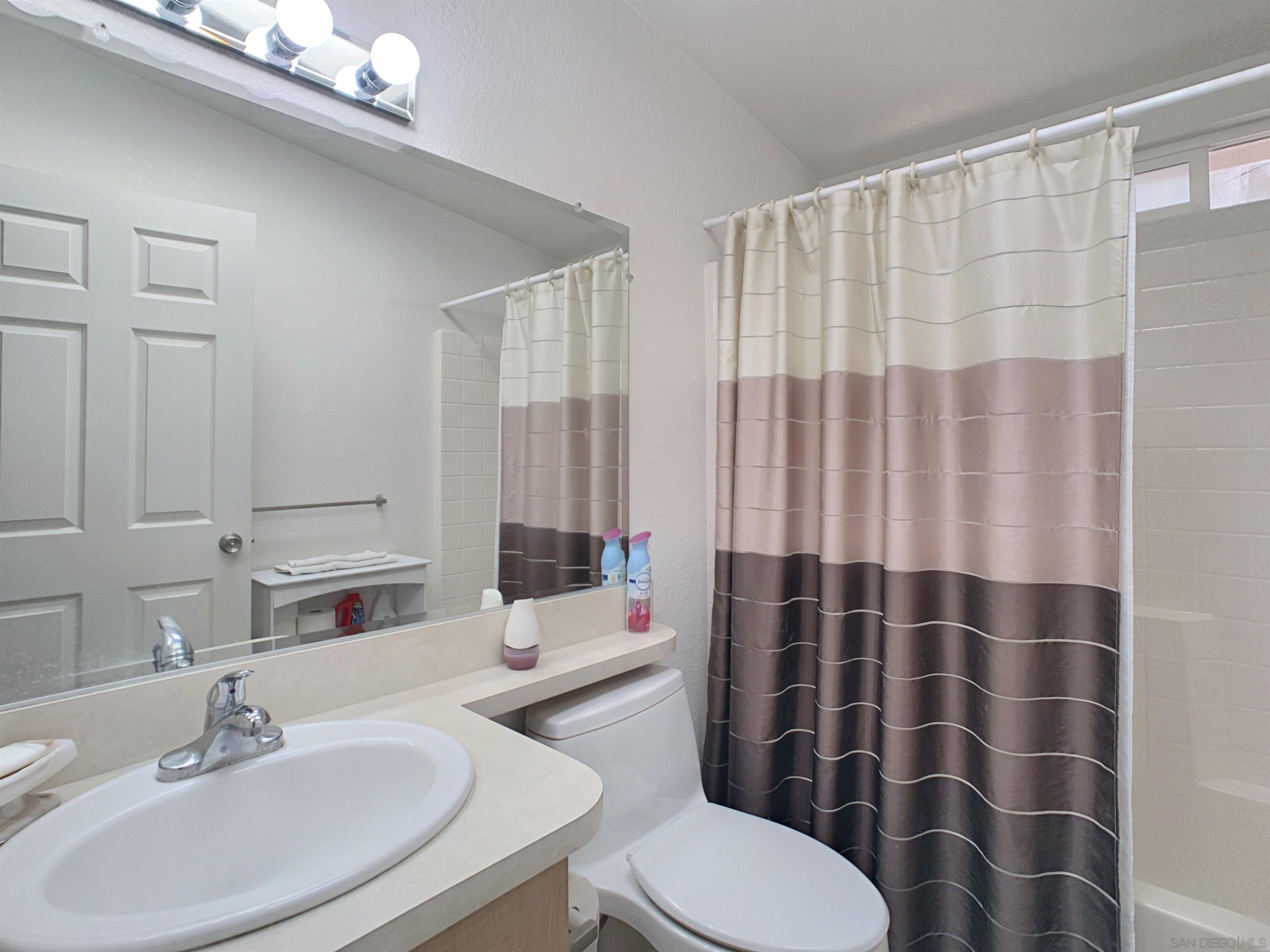 Detail Gallery Image 20 of 28 For 3505  Alpine Blvd  #57,  Alpine,  CA 91901 - 3 Beds | 2 Baths