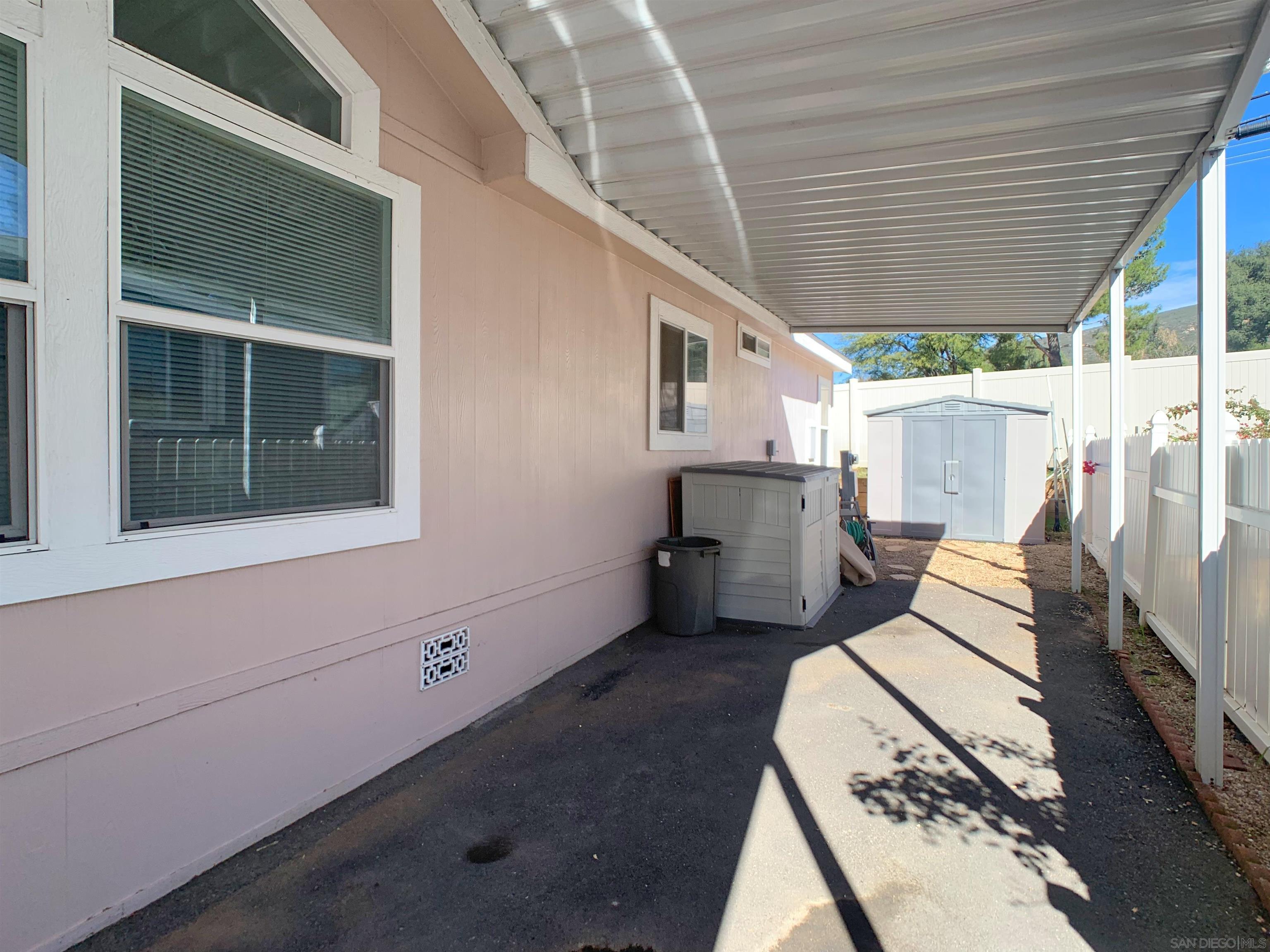 Detail Gallery Image 5 of 28 For 3505  Alpine Blvd  #57,  Alpine,  CA 91901 - 3 Beds | 2 Baths