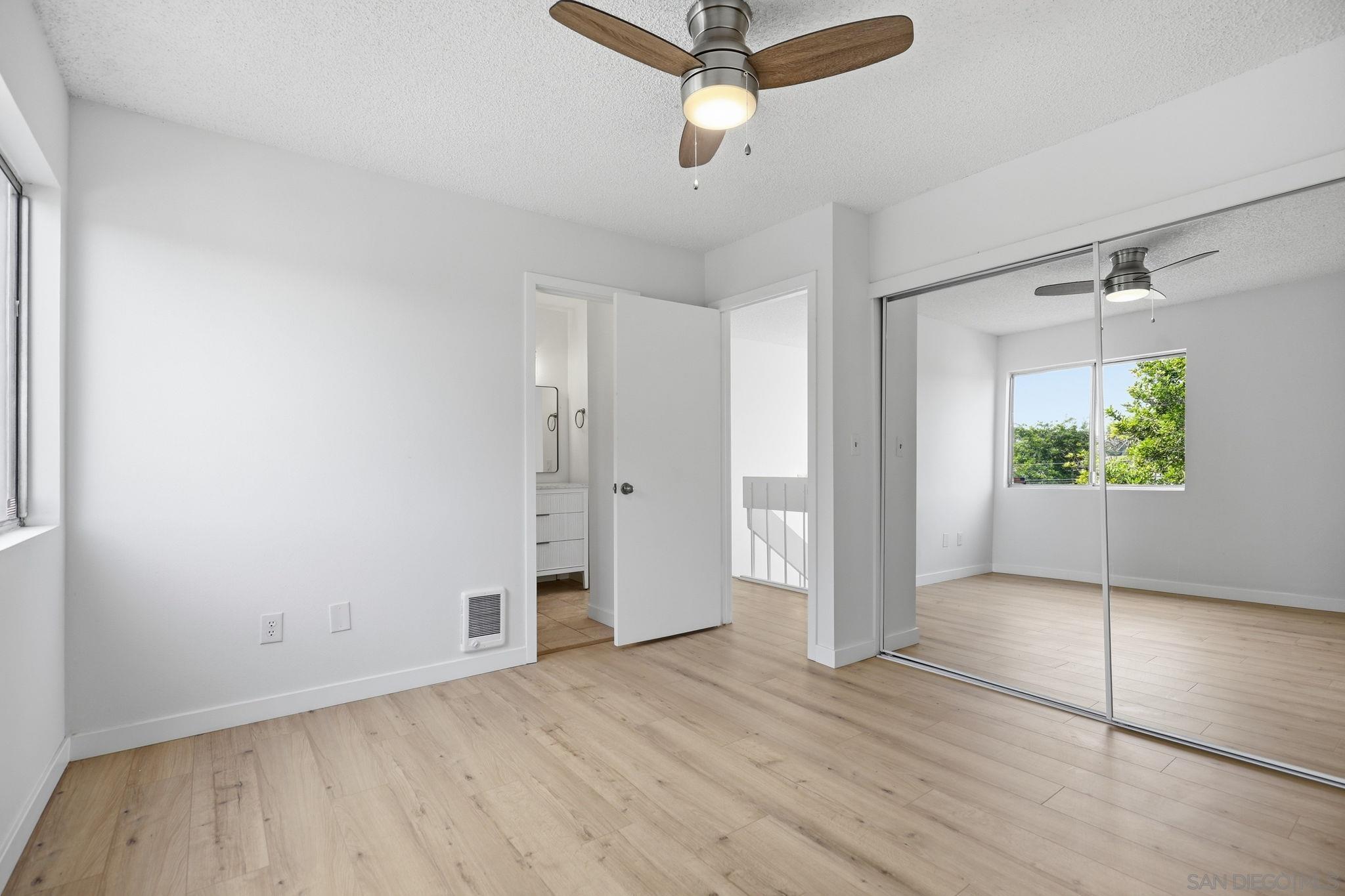 Detail Gallery Image 13 of 22 For 3262  Ashford St  #F,  San Diego,  CA 92111 - 2 Beds | 1/1 Baths